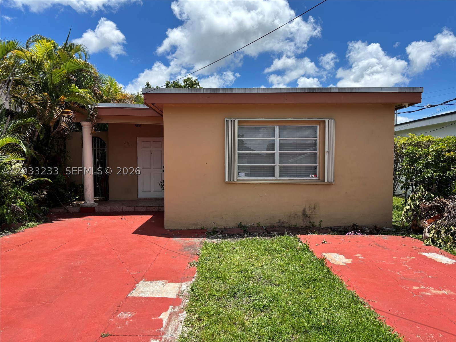 211 NW 60th Ave Miami, FL 33126