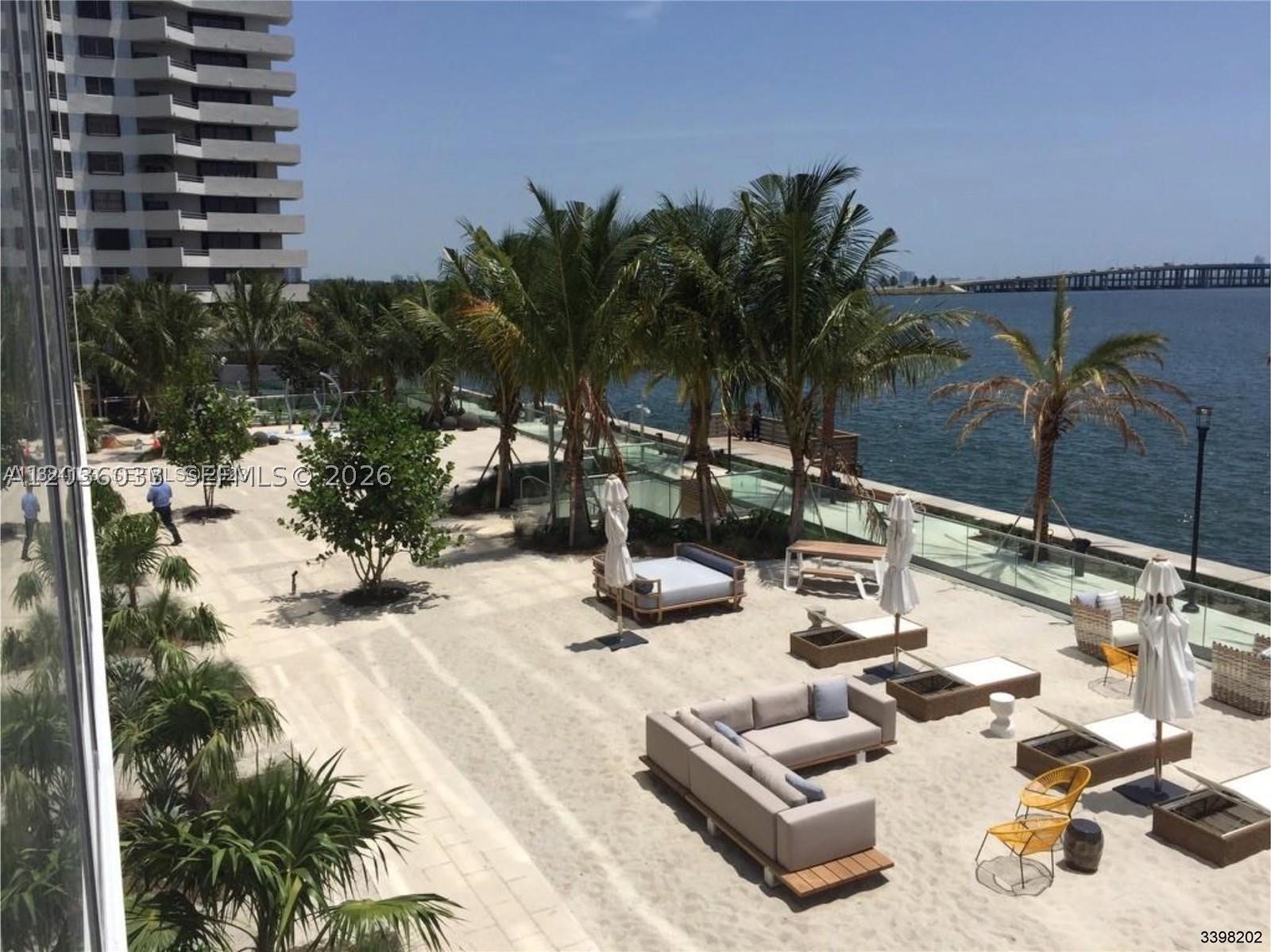 image Biscayne Beach15