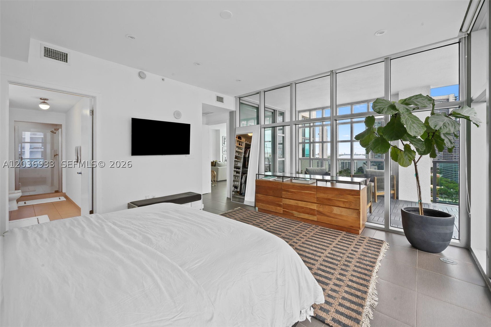image 4 Midtown9