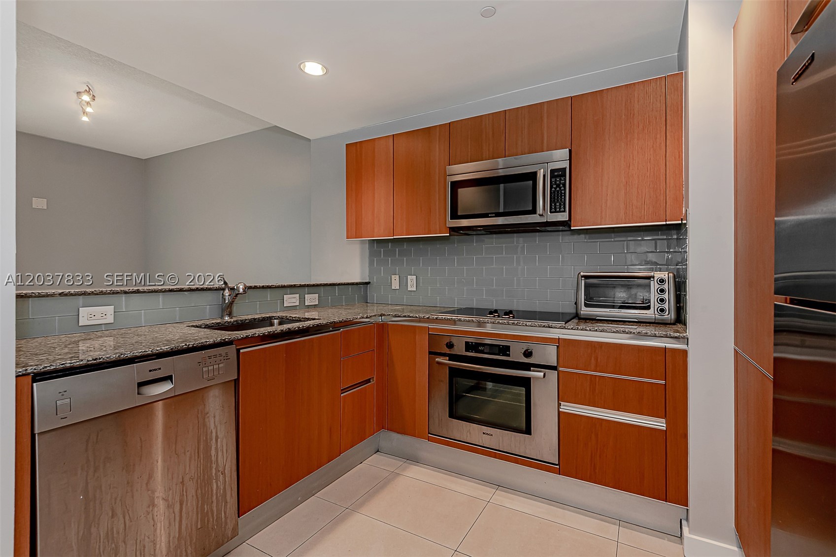 image 1060 Brickell - 105014