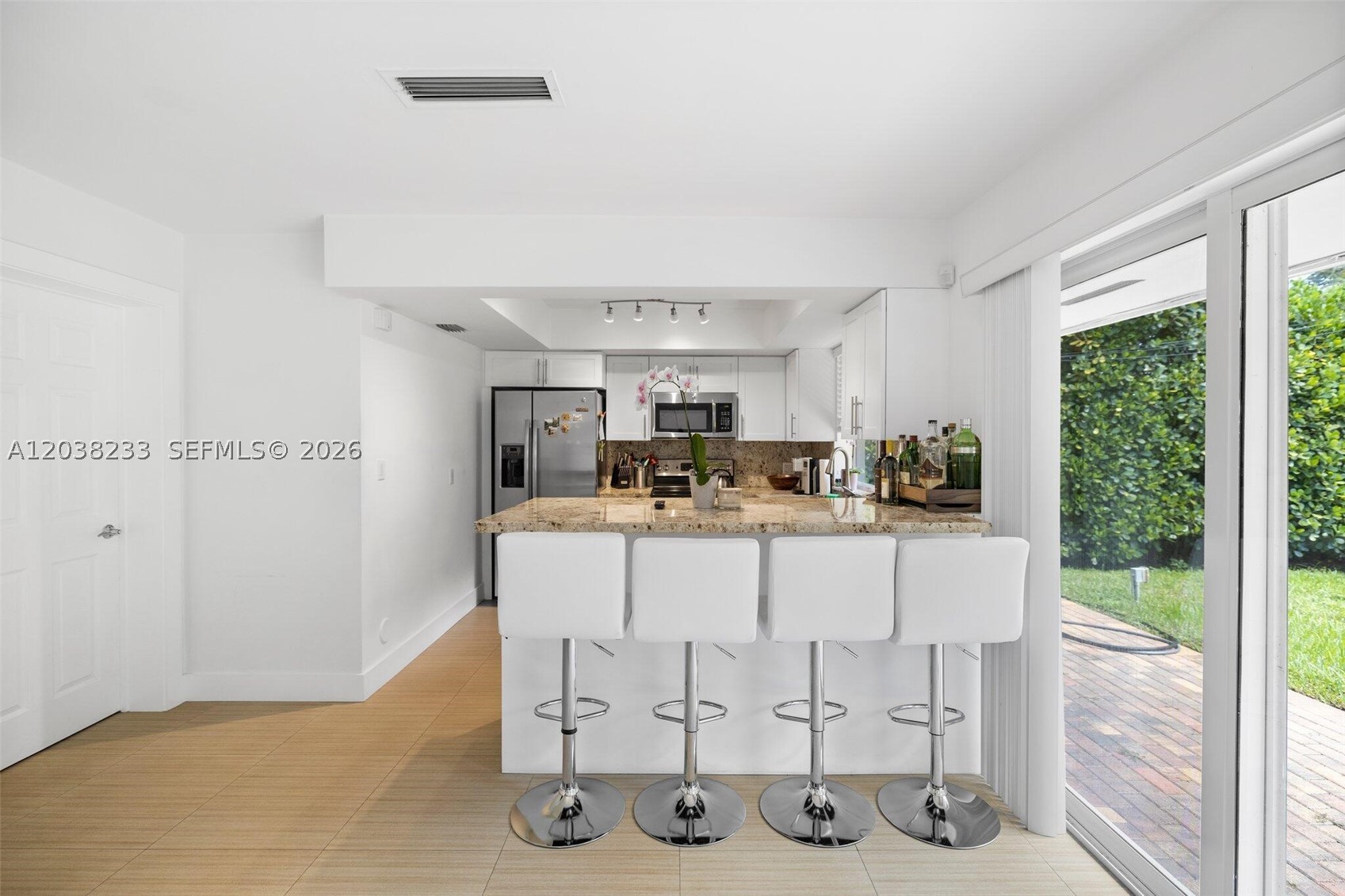 811 Capri St Coral Gables, FL 33134
