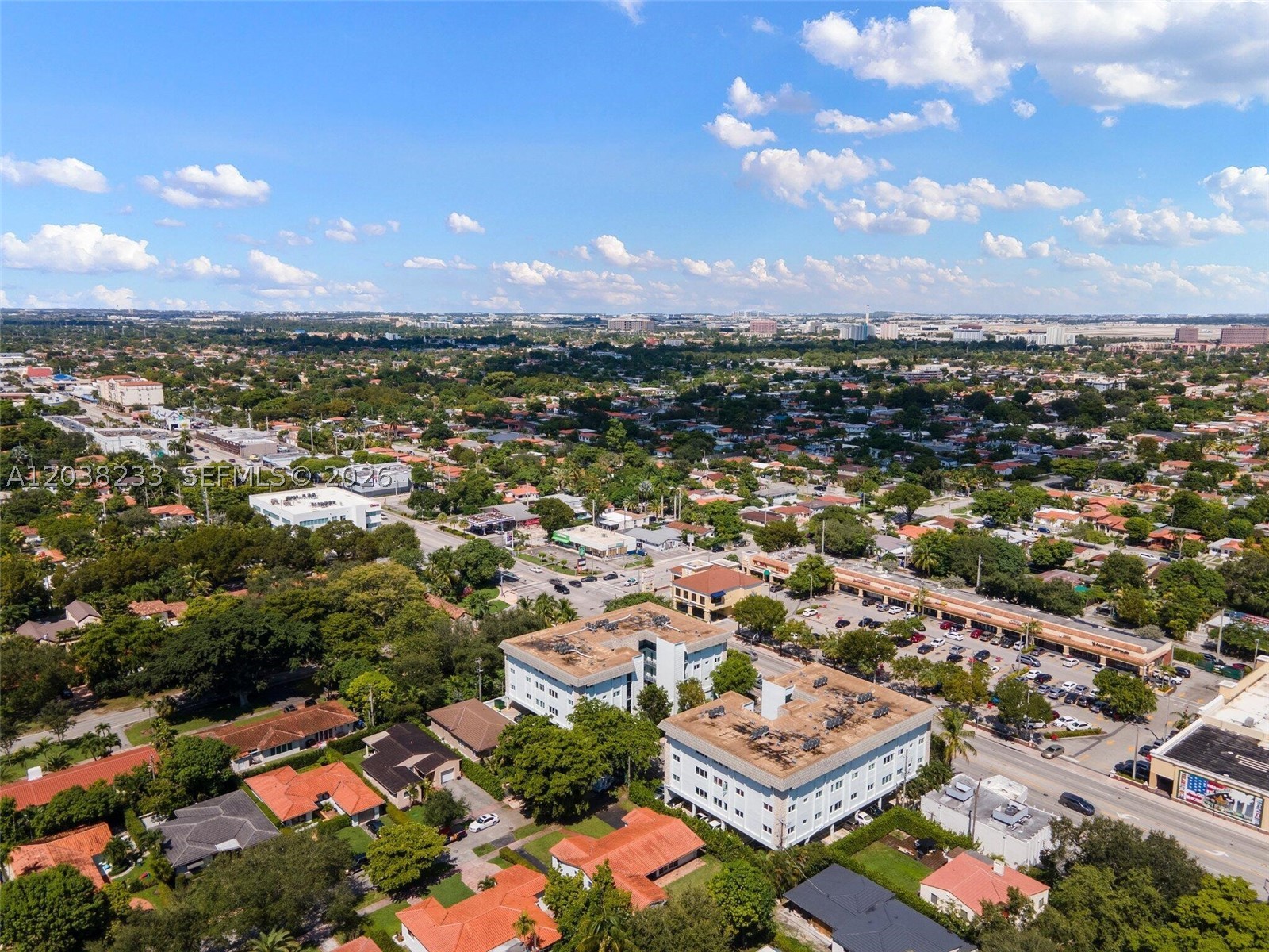 811 Capri St Coral Gables, FL 33134