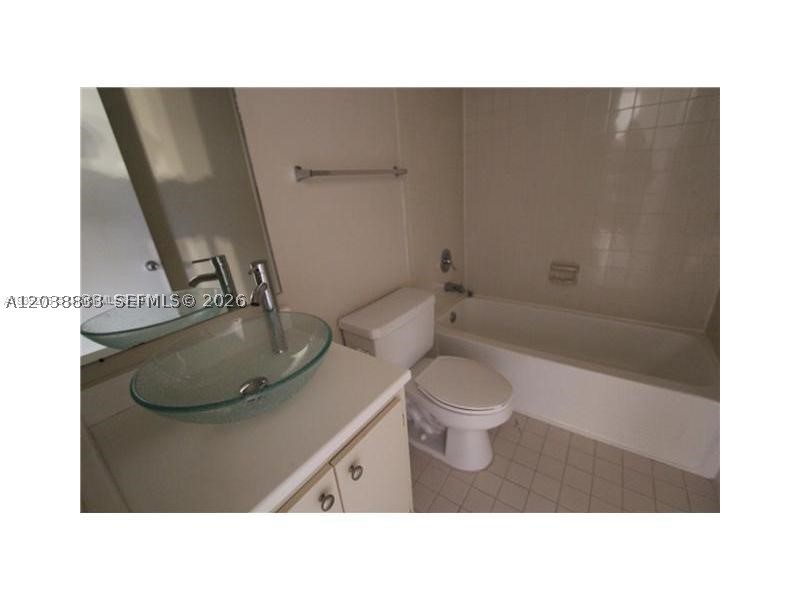 image Brickell Key Two3