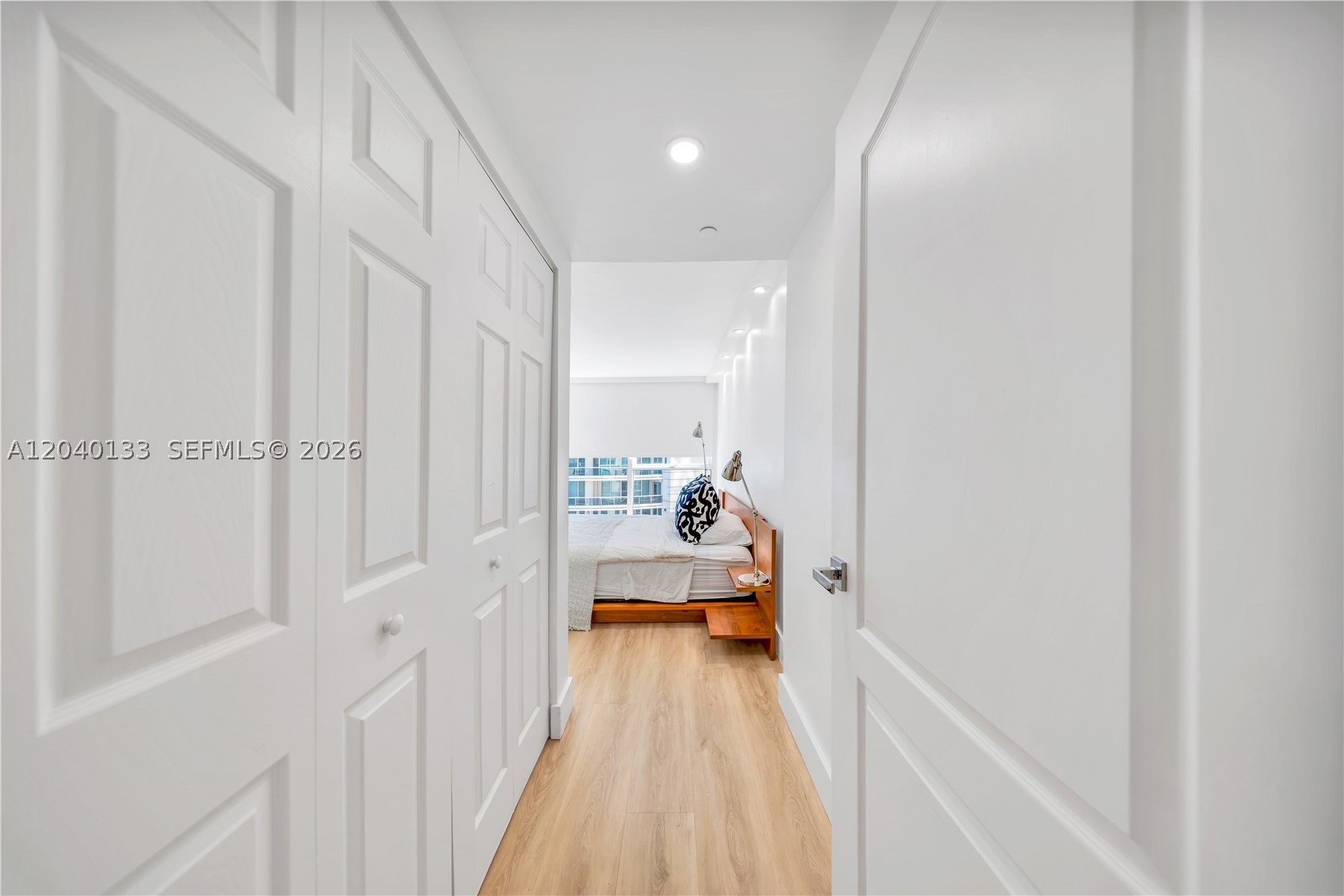 2101 Brickell Ave #1907 Miami, FL 33129
