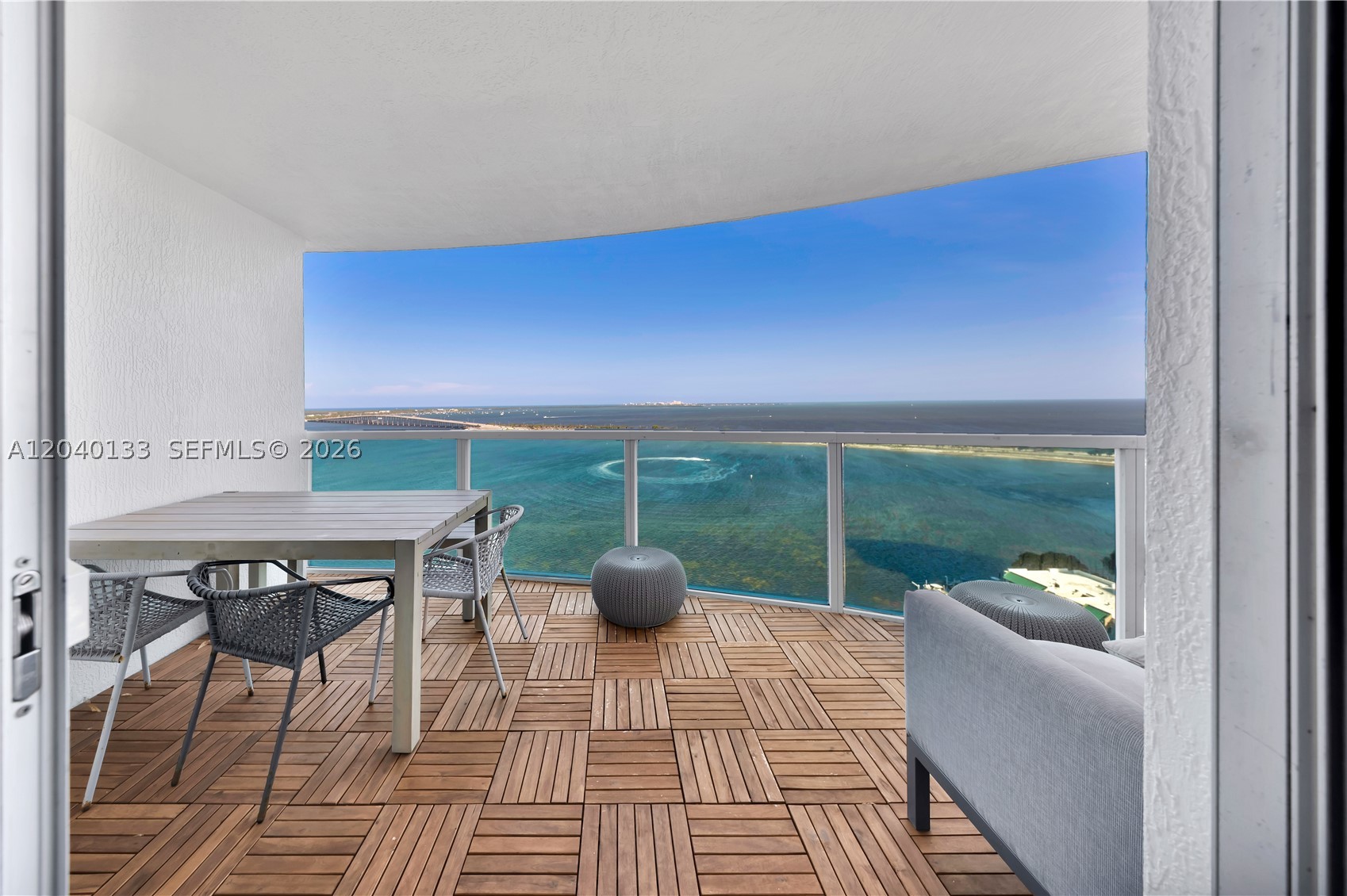 2101 Brickell Ave #1907 Miami, FL 33129