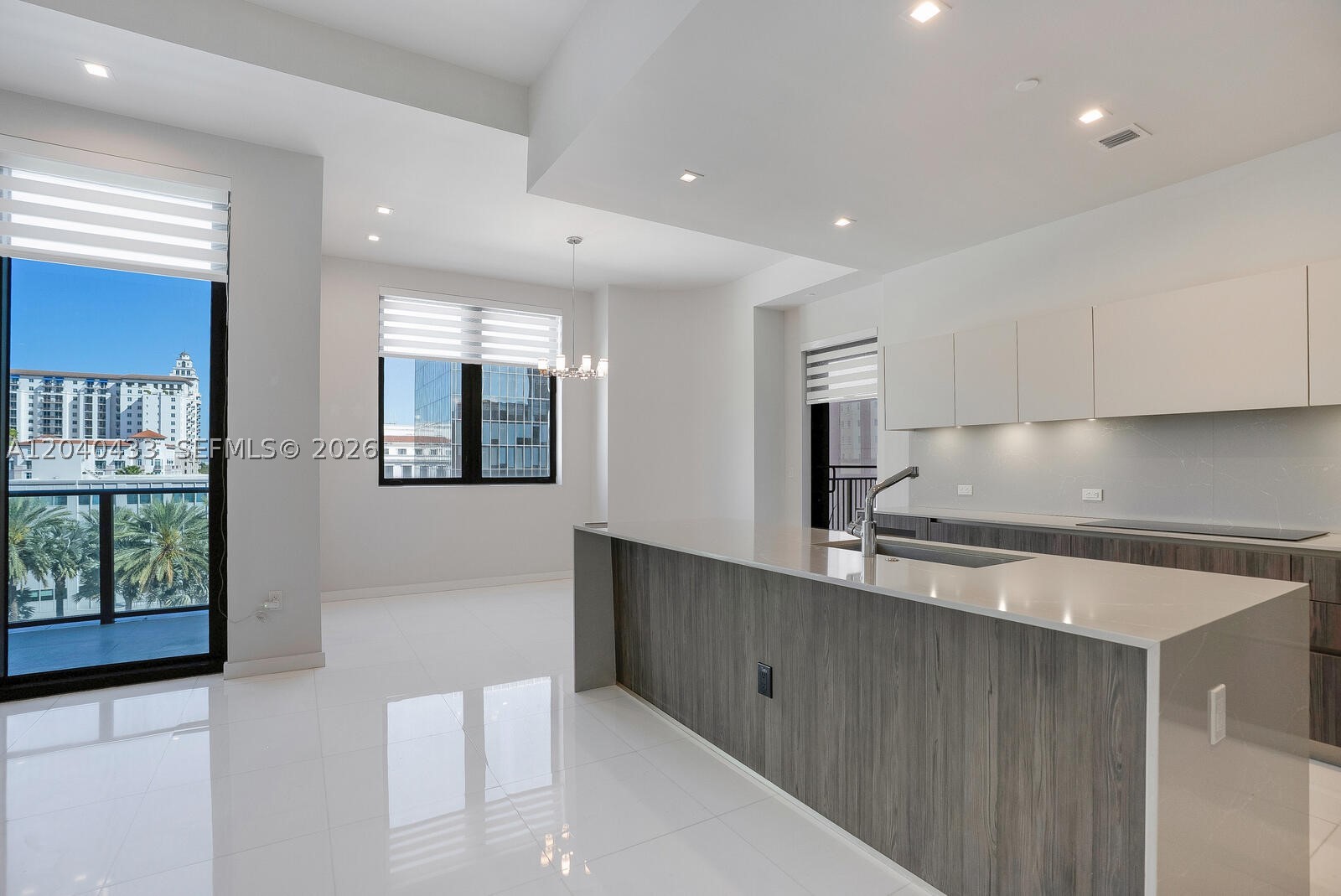 275 Giralda Ave #6C Coral Gables, FL 33134