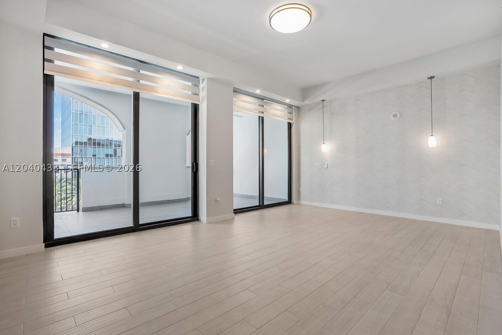 275 Giralda Ave #6C Coral Gables, FL 33134