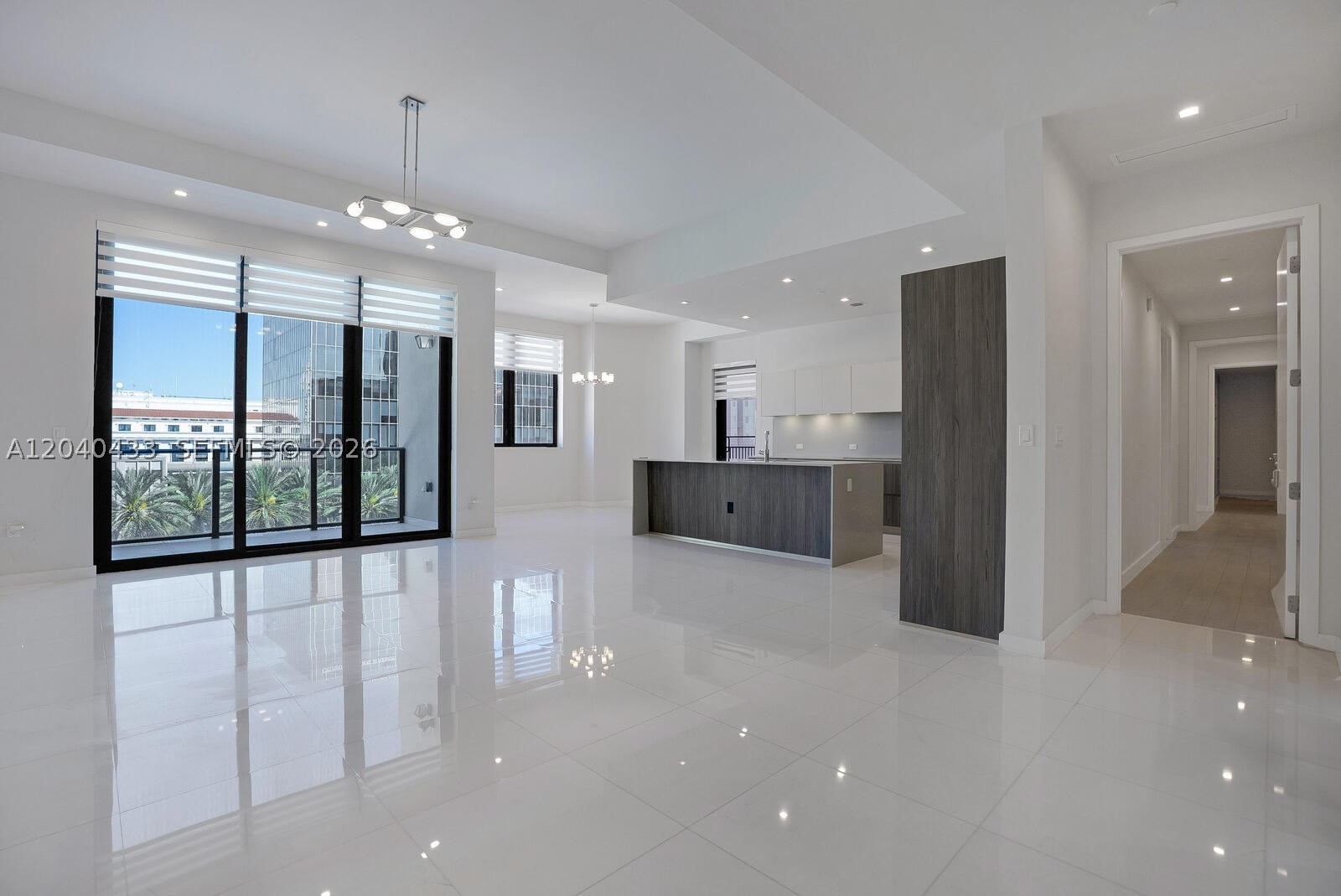 275 Giralda Ave #6C Coral Gables, FL 33134