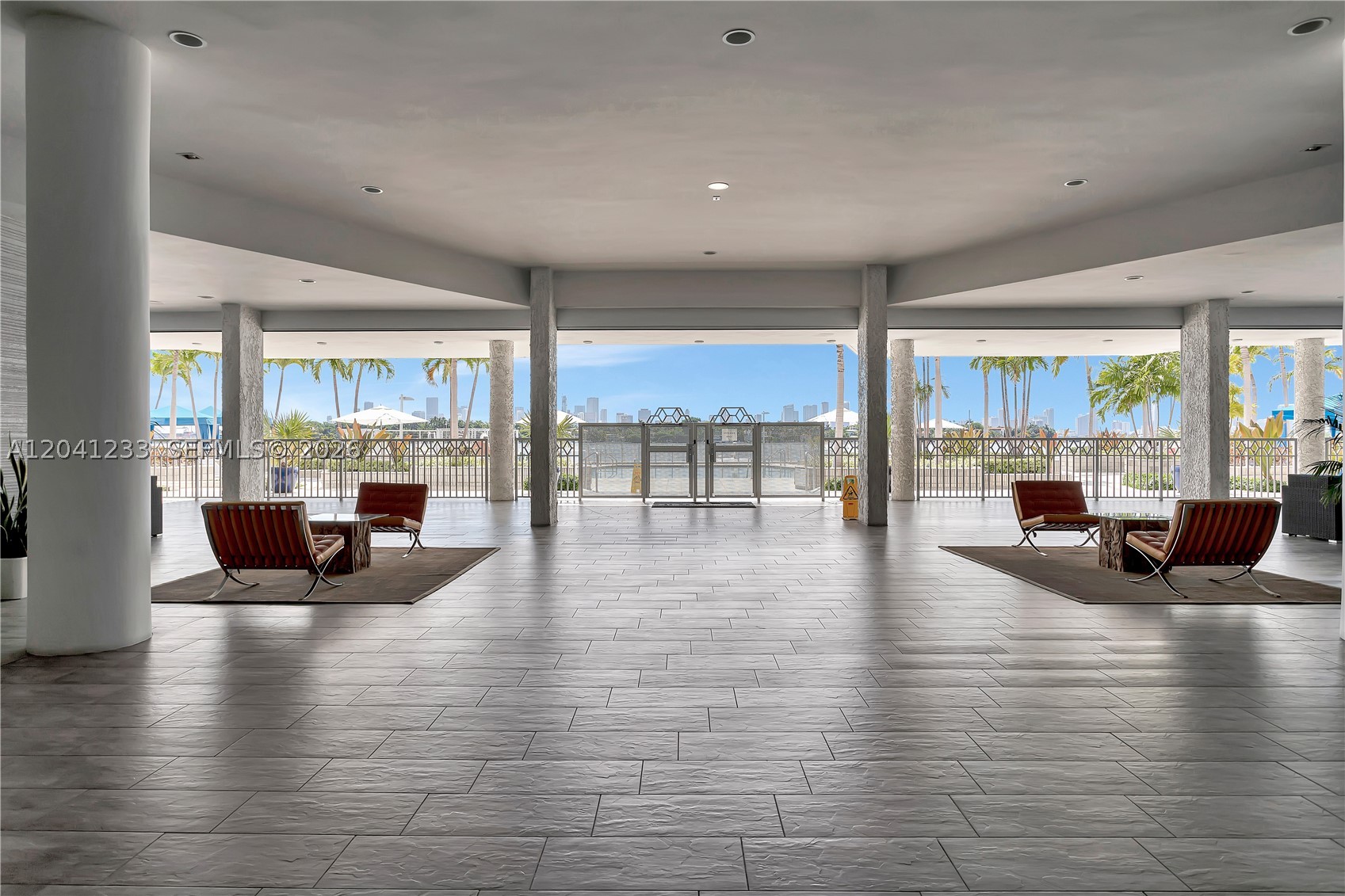 800 West Ave #635 Miami Beach, FL 33139