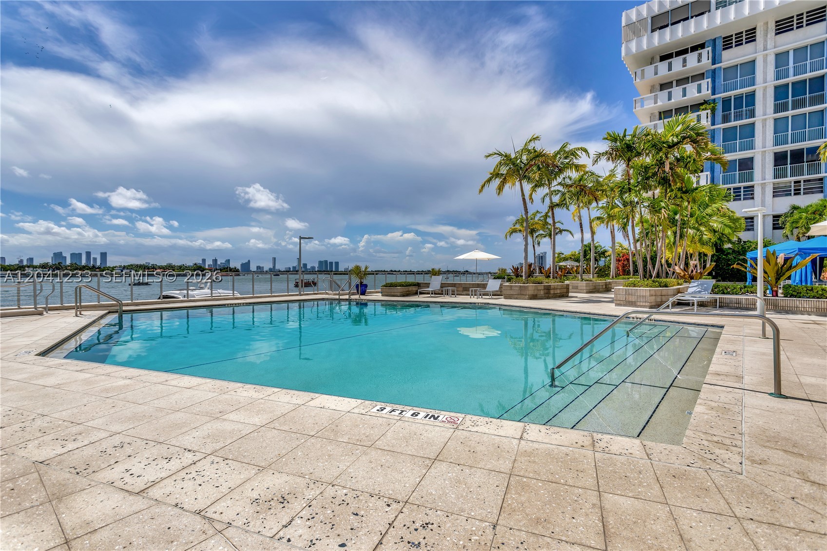 800 West Ave #635 Miami Beach, FL 33139
