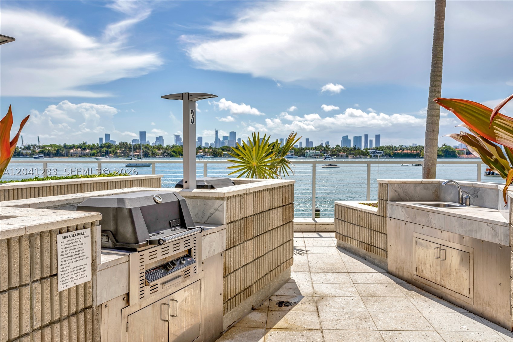 800 West Ave #635 Miami Beach, FL 33139