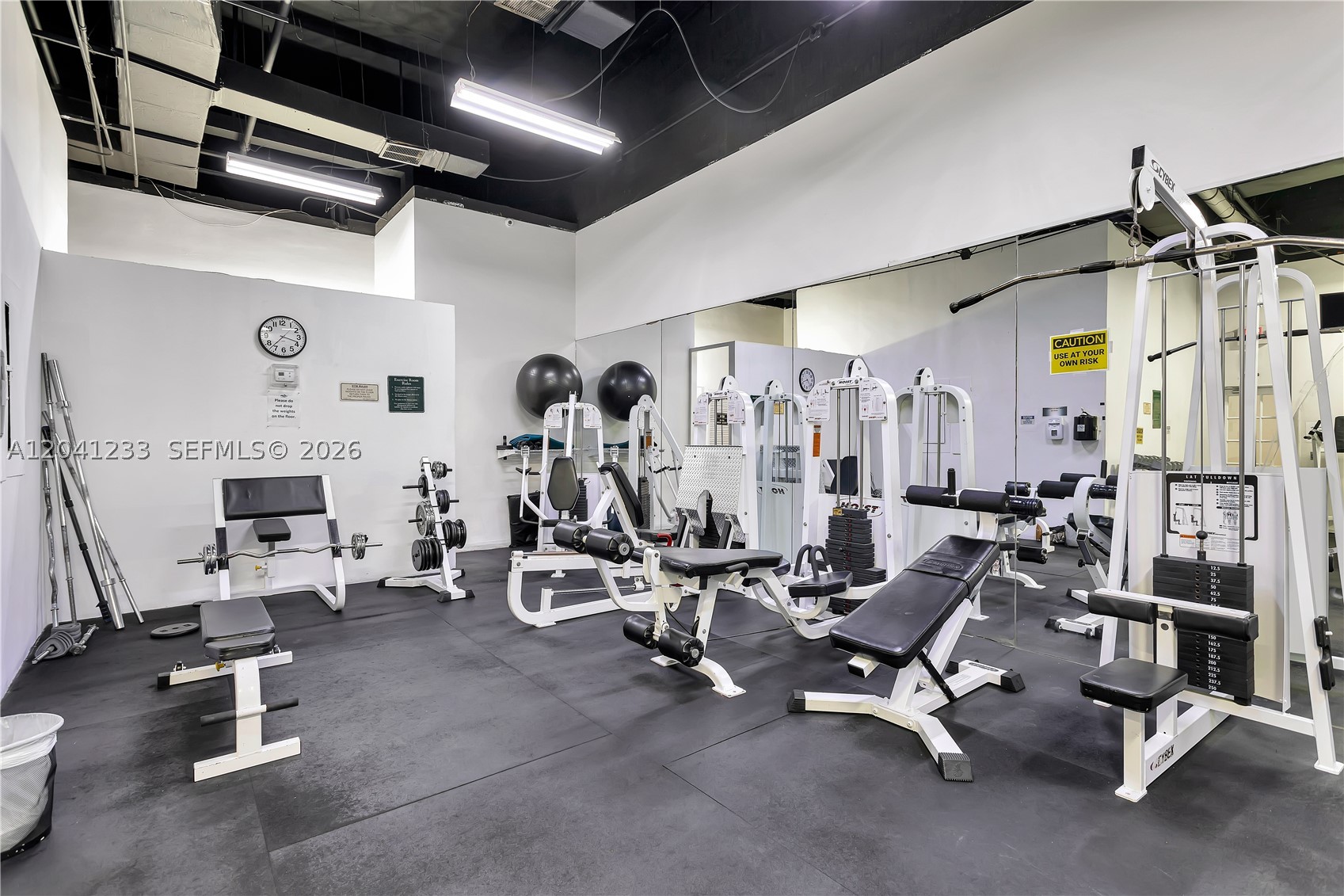 800 West Ave #635 Miami Beach, FL 33139