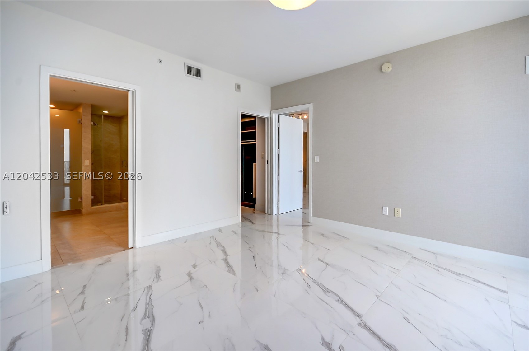 488 NE 18th St #4310 Miami, FL 33132