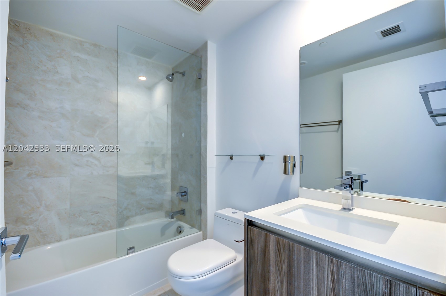 488 NE 18th St #4310 Miami, FL 33132