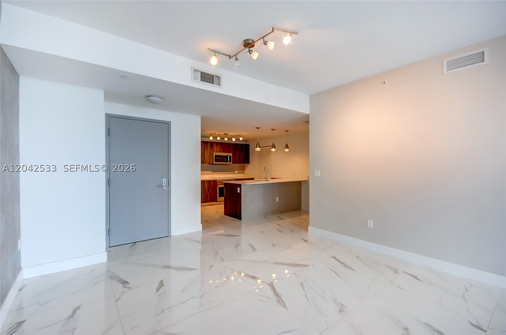 488 NE 18th St #4310 Miami, FL 33132