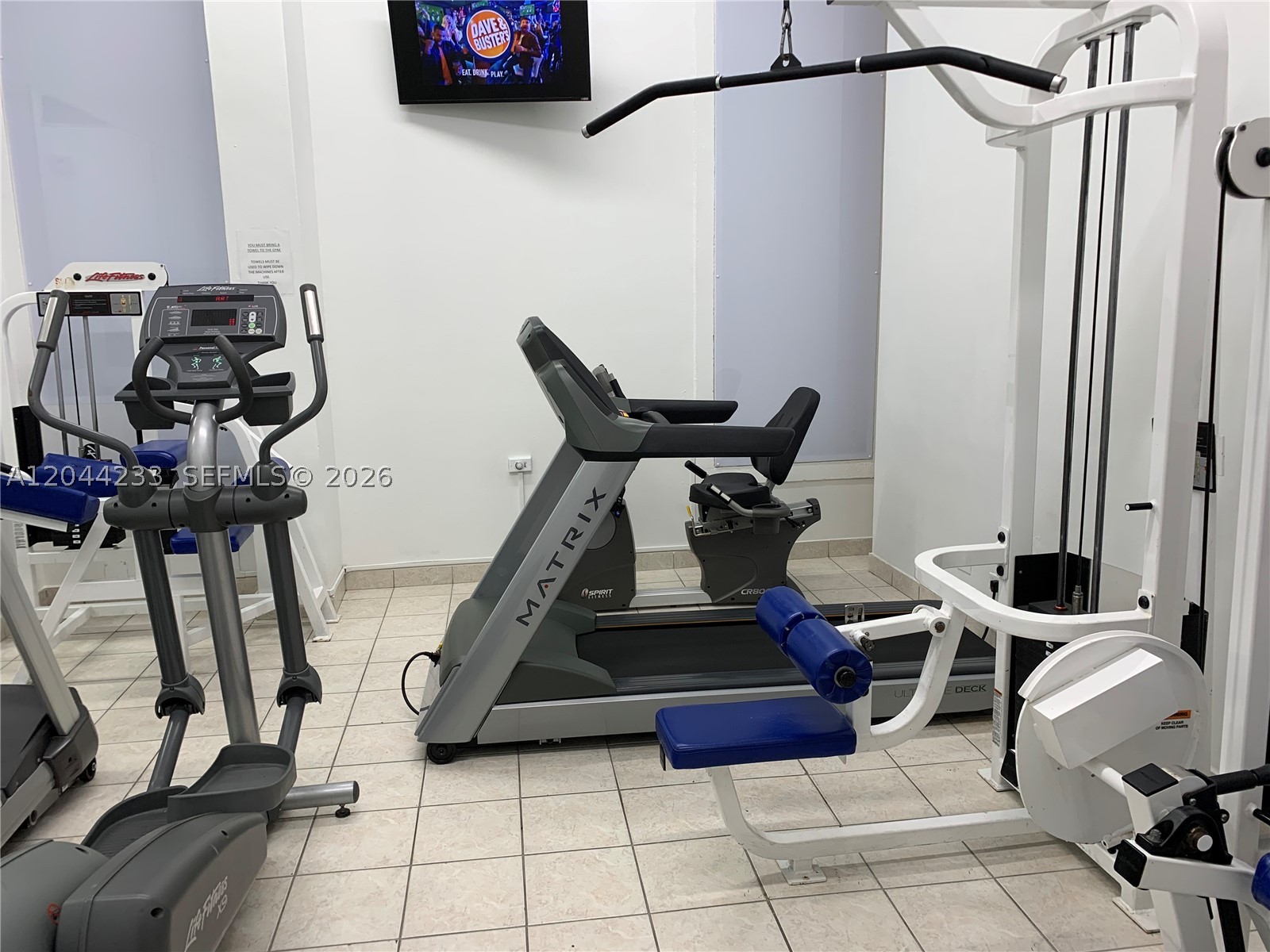 6039 Collins Ave #1205 Miami Beach, FL 33140