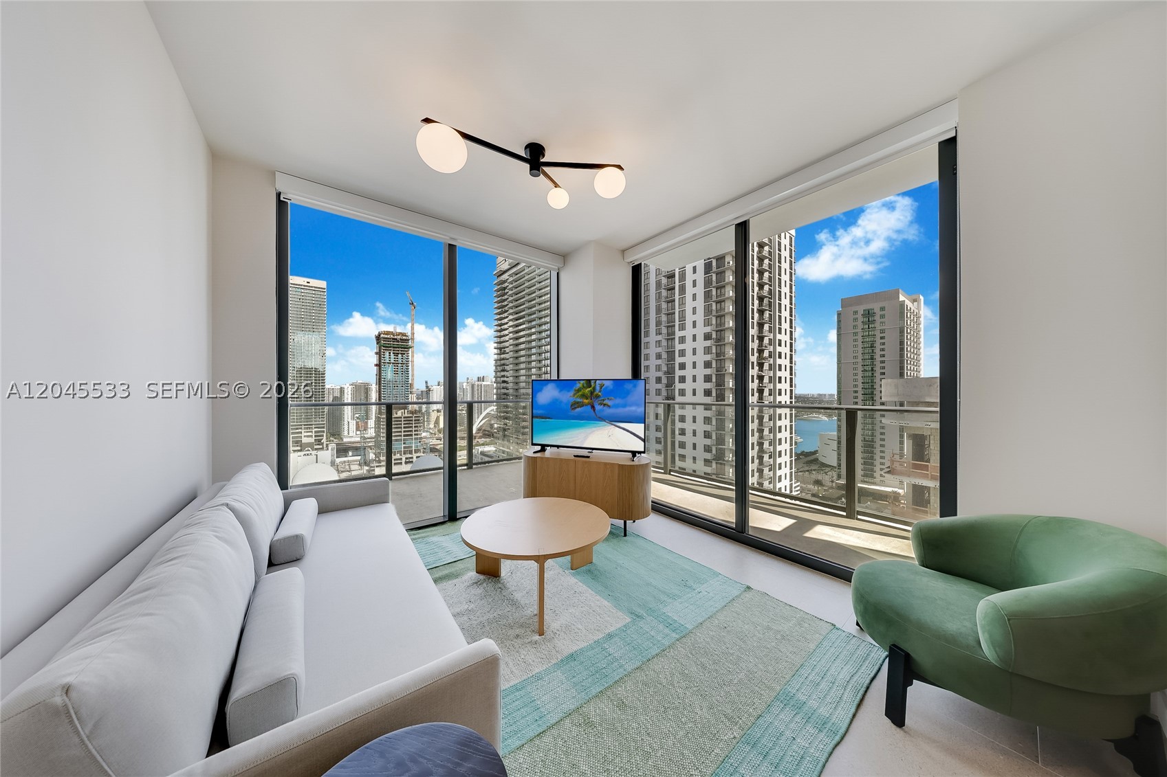 image The Crosby Miami Worldcenter17