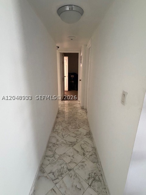 image Arlen House East15