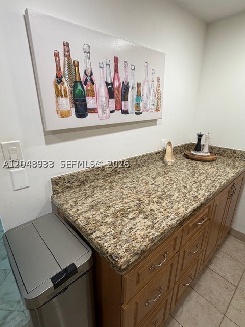 image Arlen House East7
