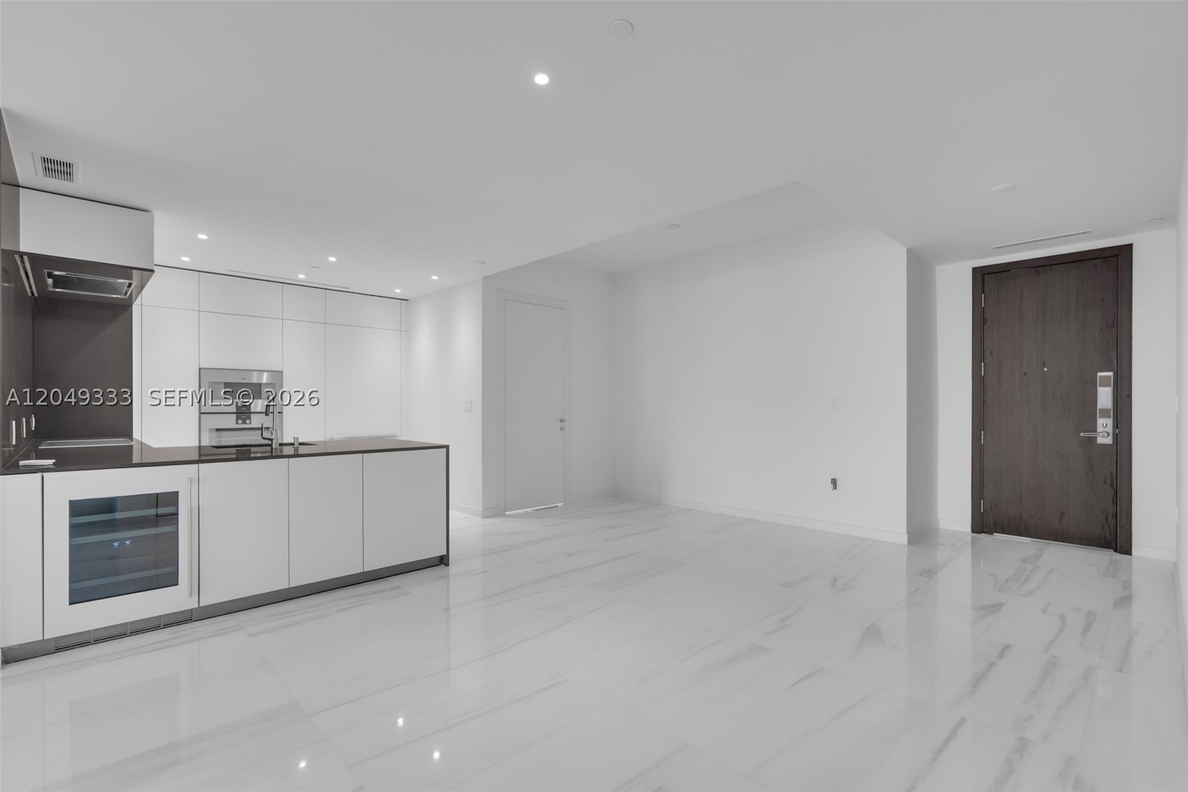 image Aston Martin Residence1