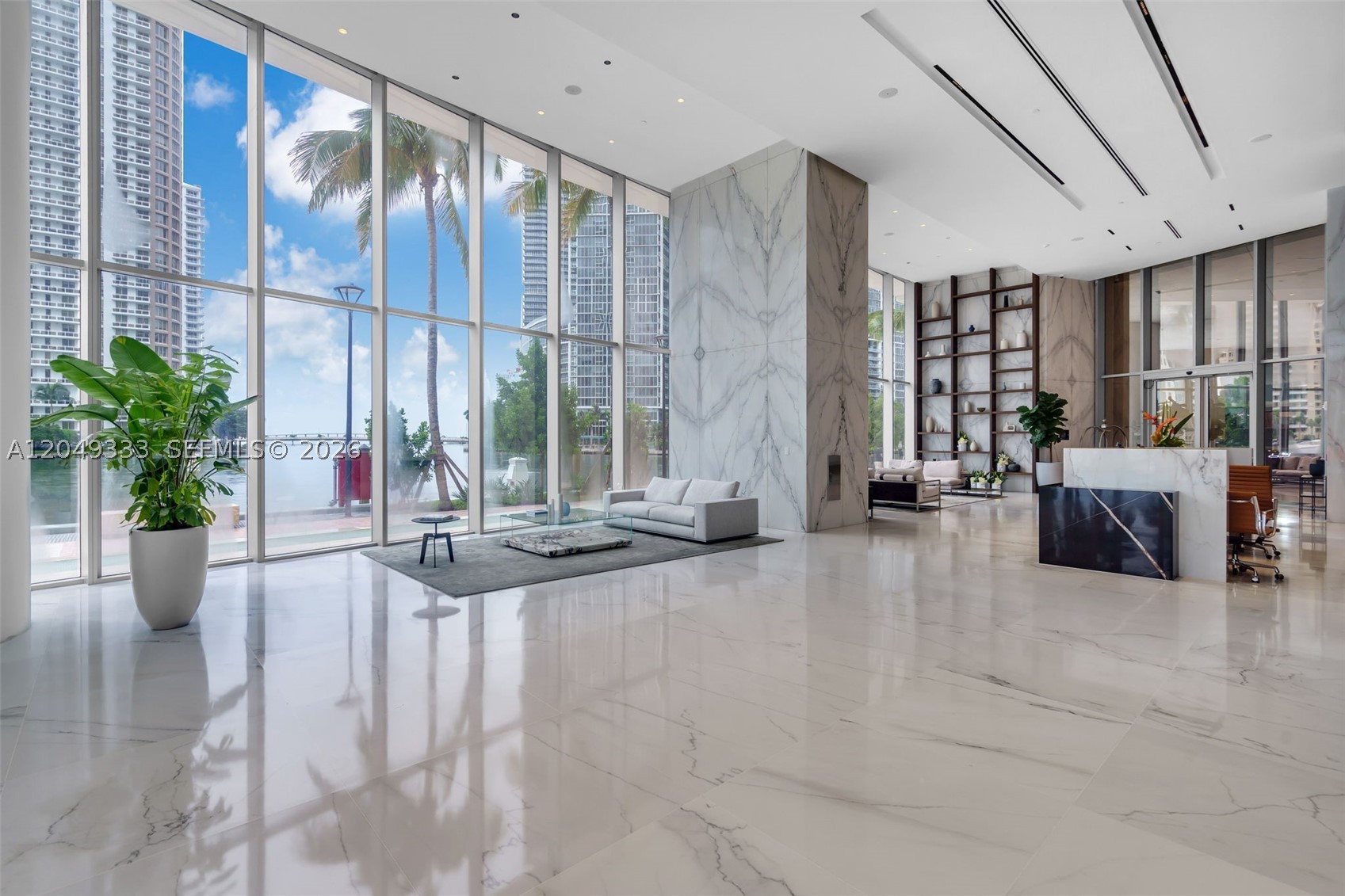 image Aston Martin Residence40