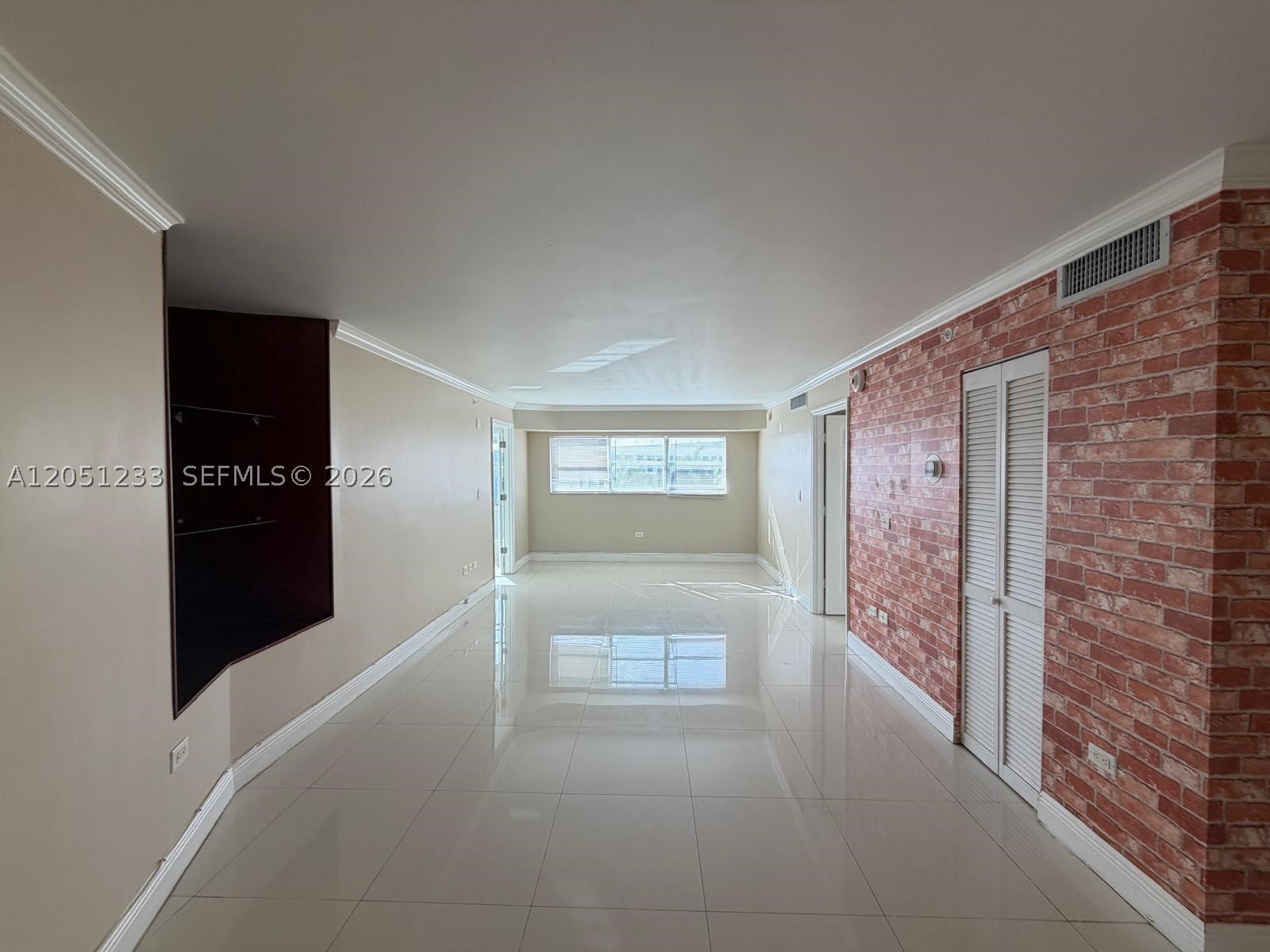 1881 Washington Ave #6A