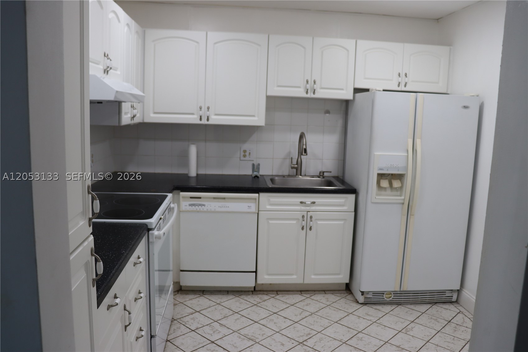 2801 NE 183rd St #405W Aventura, FL 33160