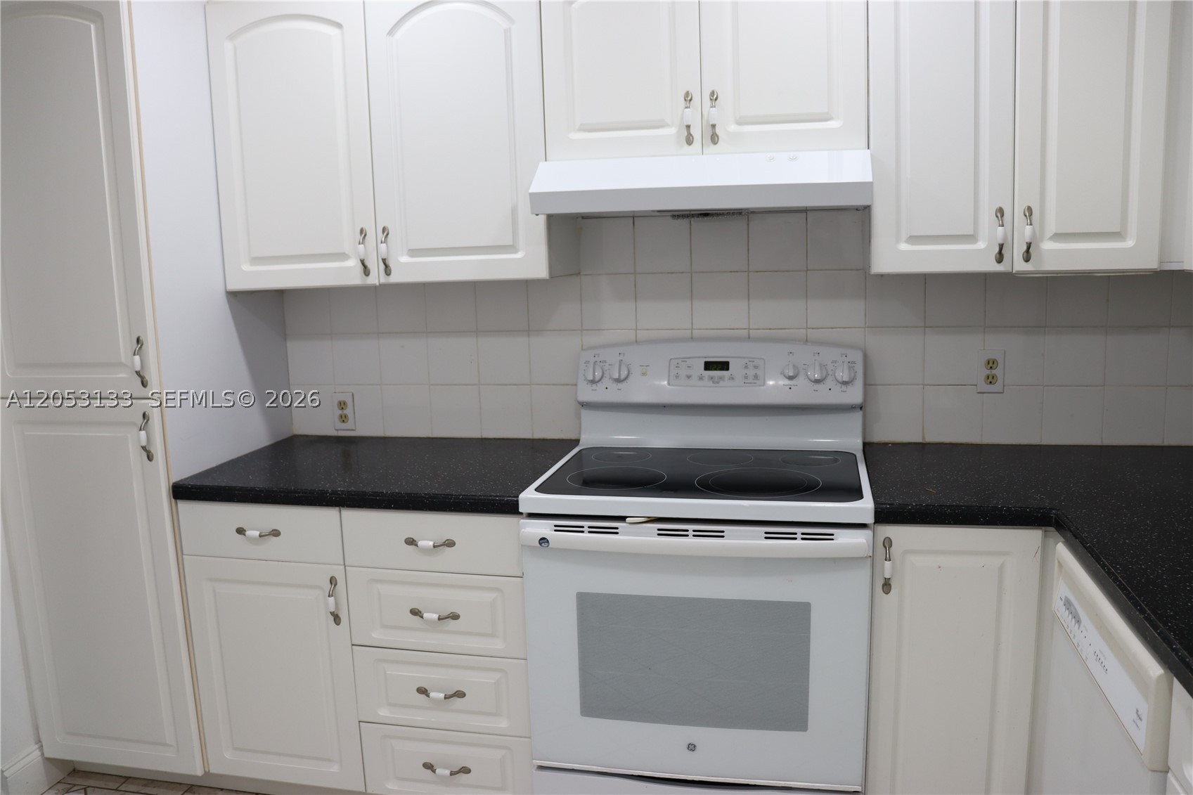 2801 NE 183rd St #405W Aventura, FL 33160