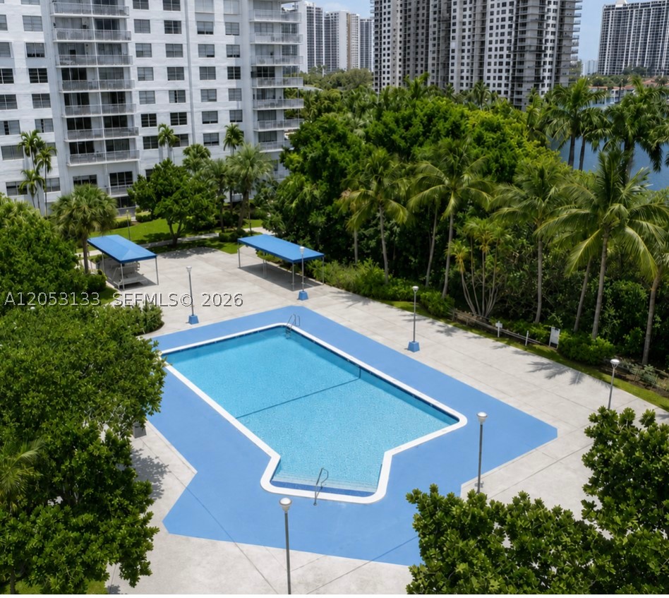 2801 NE 183rd St #405W Aventura, FL 33160