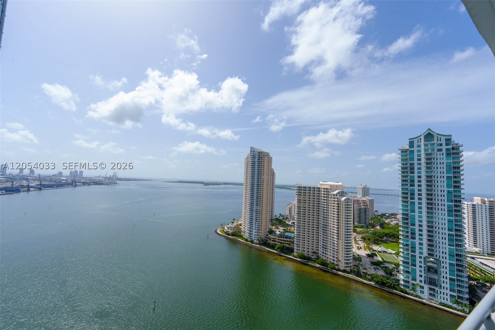 325 S Biscayne Blvd #3326