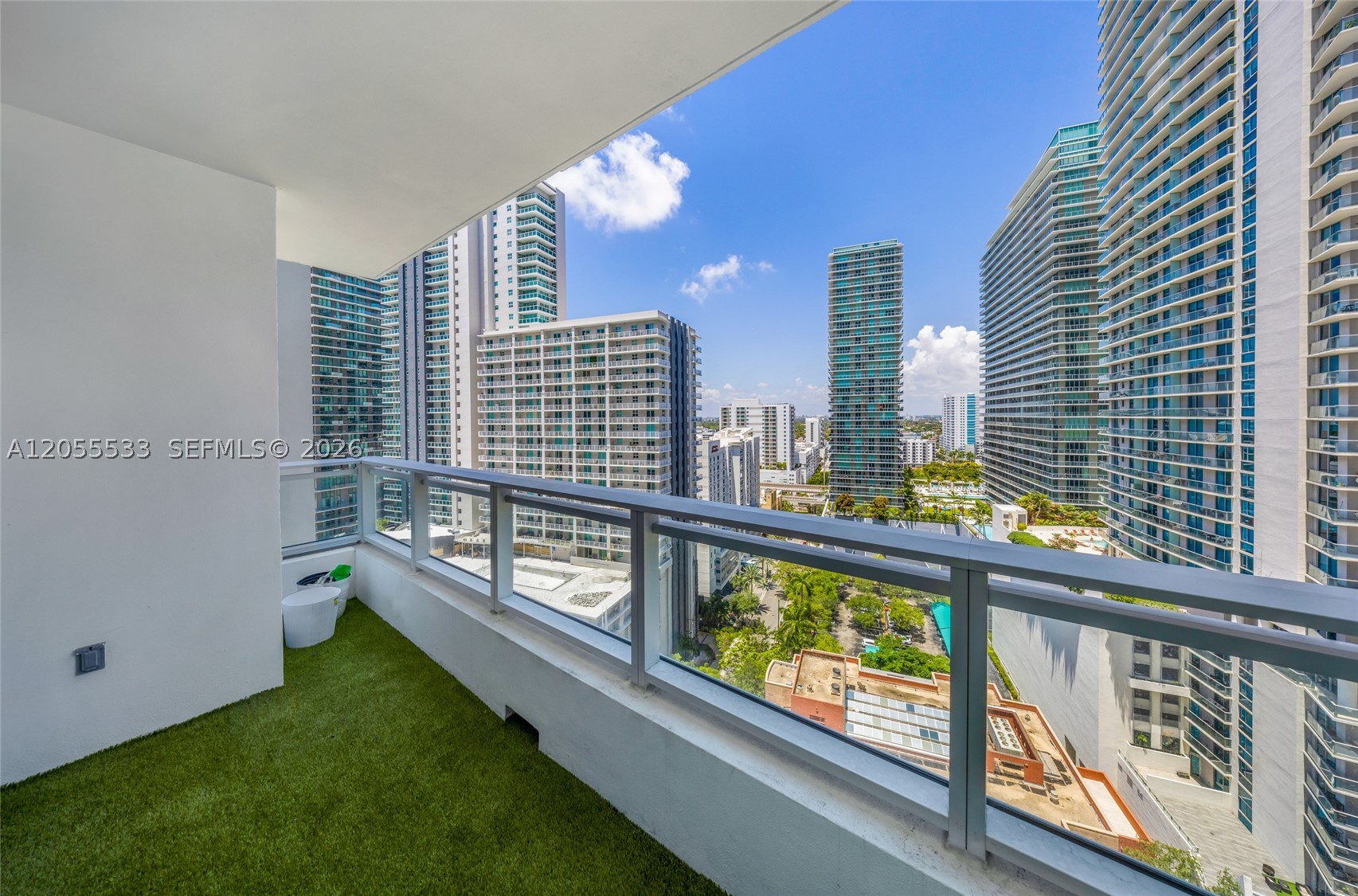image The Bond on Brickell10
