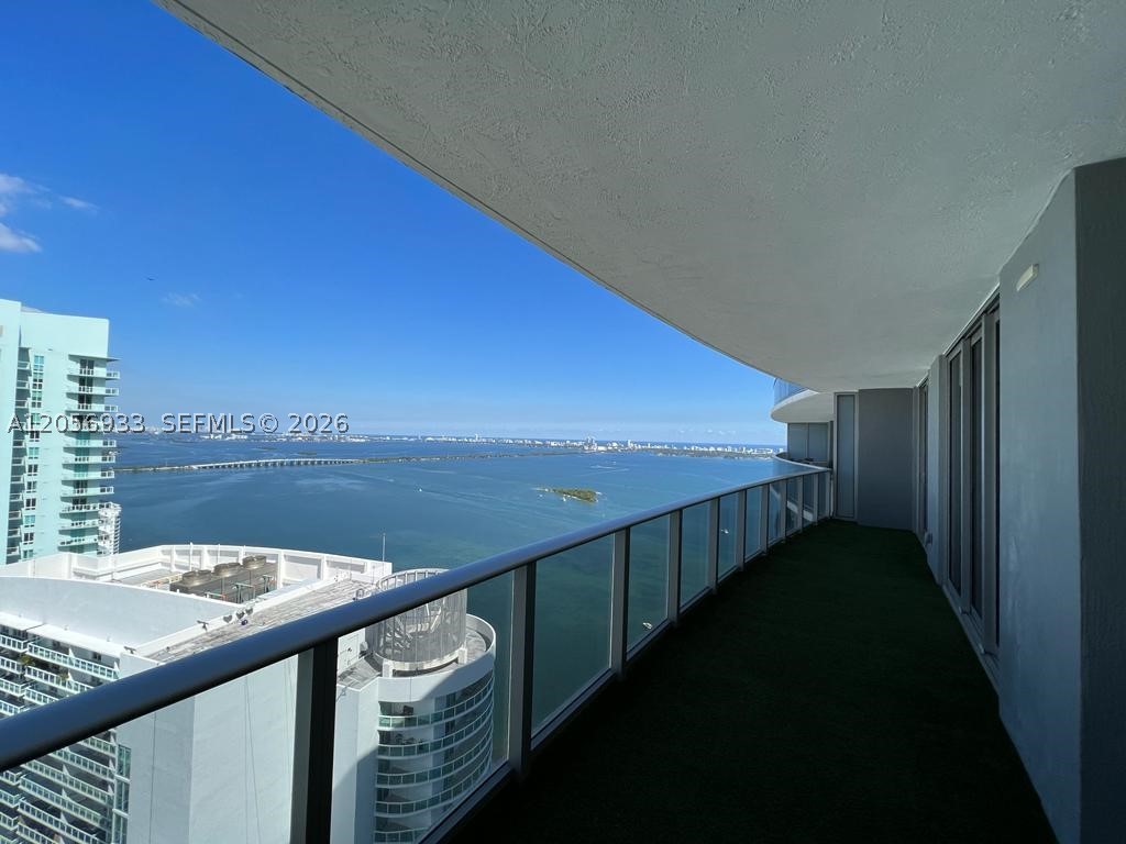 image Aria on the Bay0