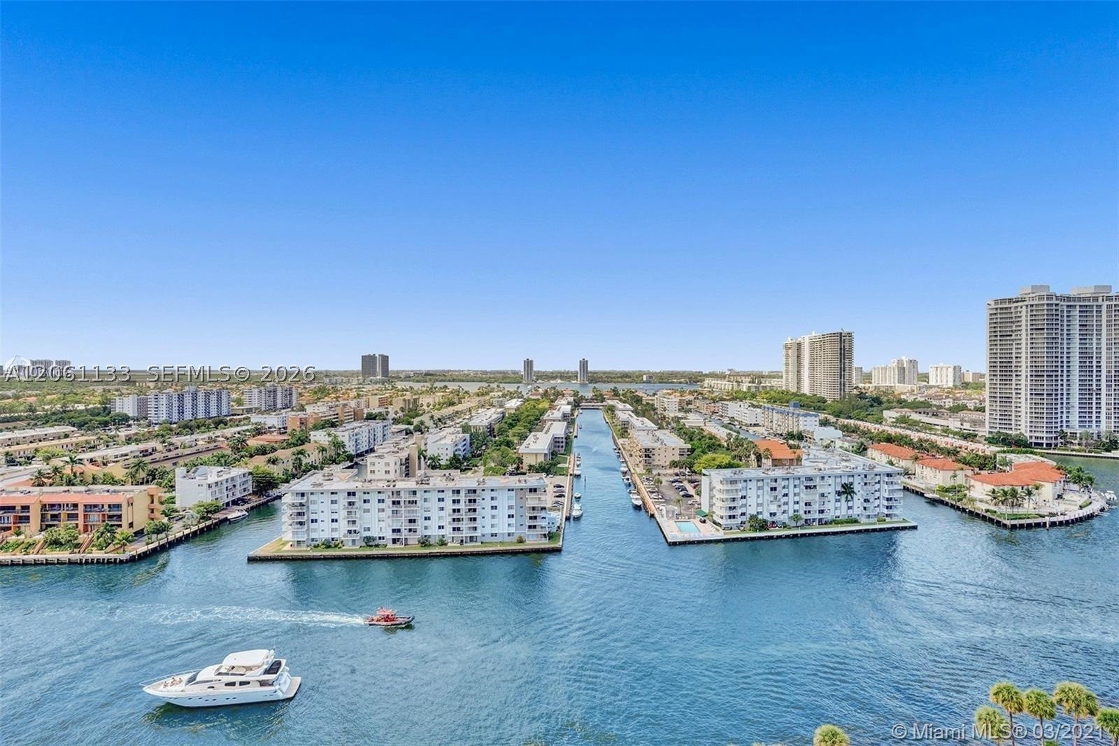 image Winston Towers 70028