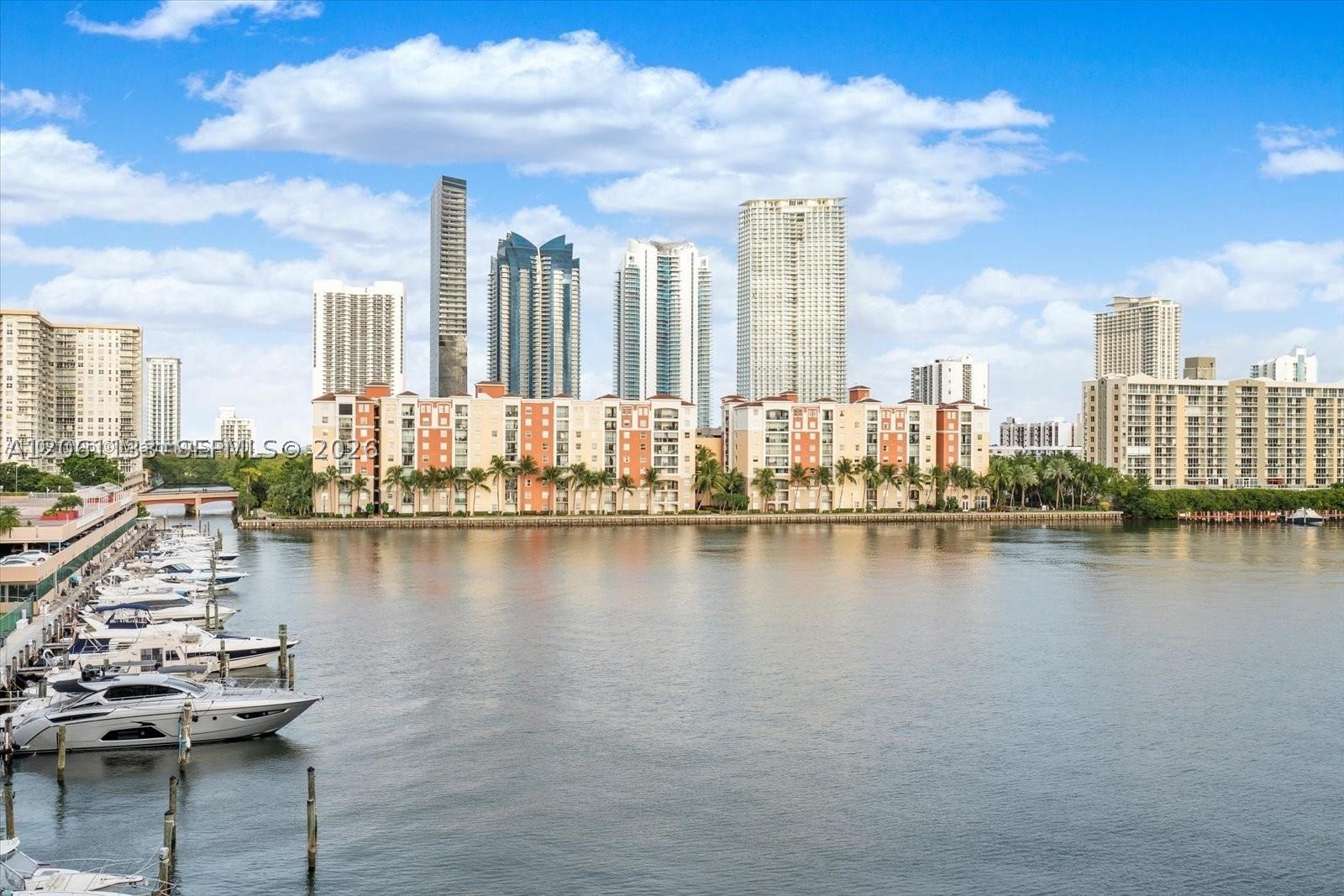 image Winston Towers 70029