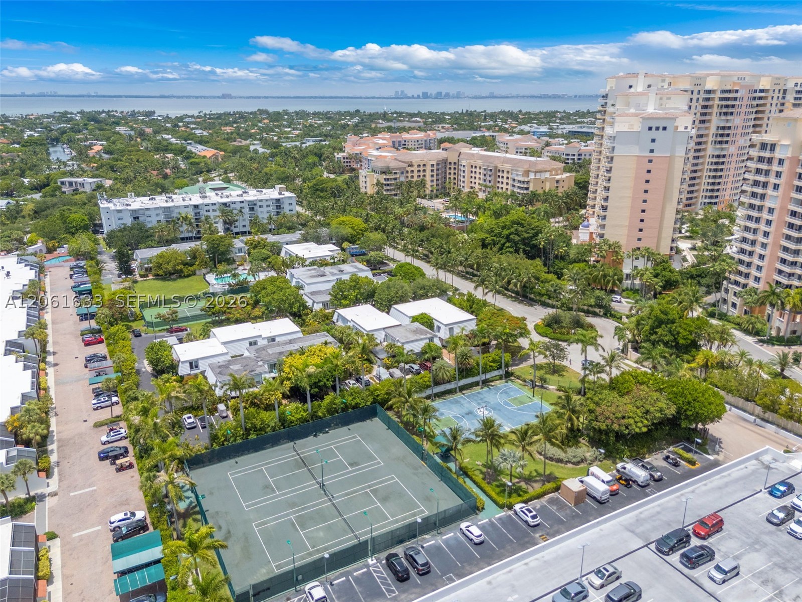 881 Ocean Dr #7H Key Biscayne, FL 33149