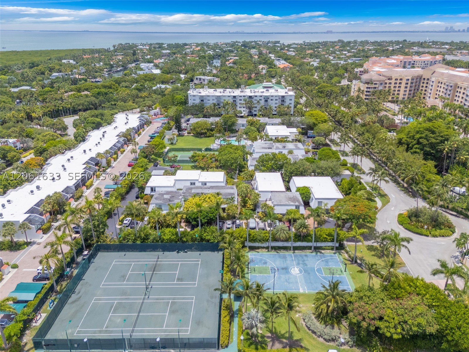 881 Ocean Dr #7H Key Biscayne, FL 33149