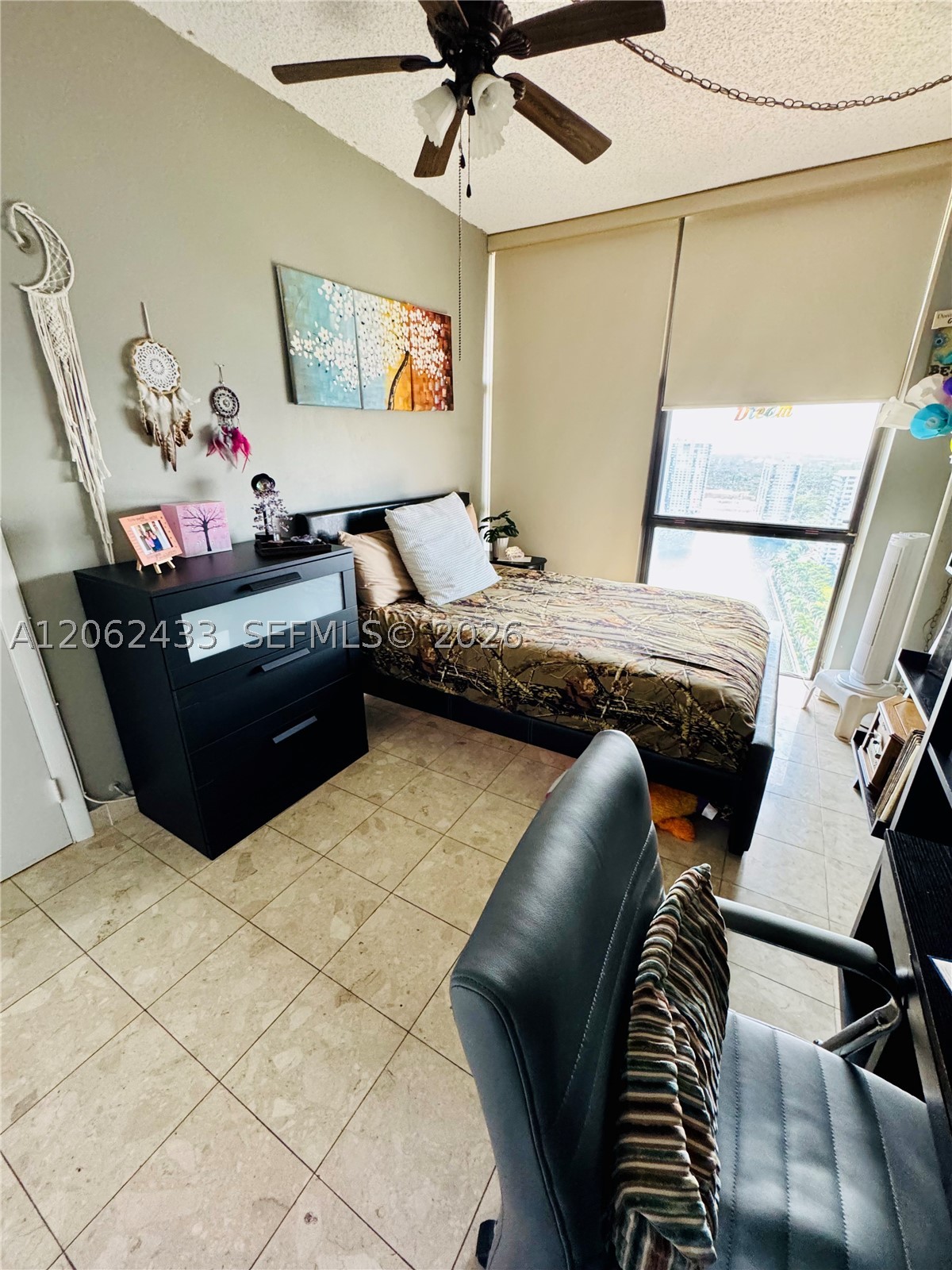 18181 NE 31st Ct #PH03 Aventura, FL 33160