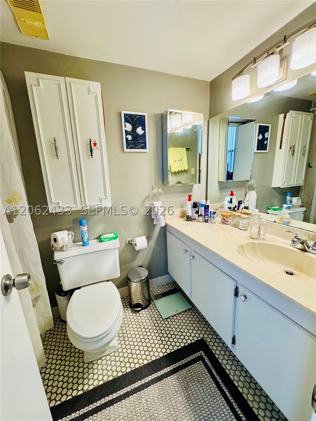 18181 NE 31st Ct #PH03 Aventura, FL 33160