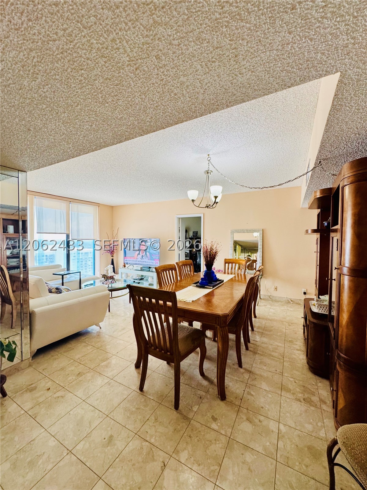 18181 NE 31st Ct #PH03 Aventura, FL 33160