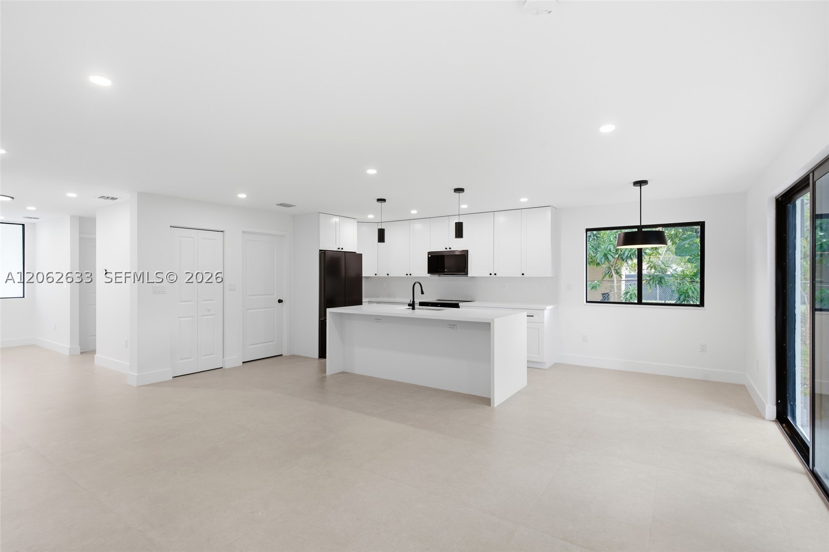 6421 SW 59th Ave South Miami, FL 33143