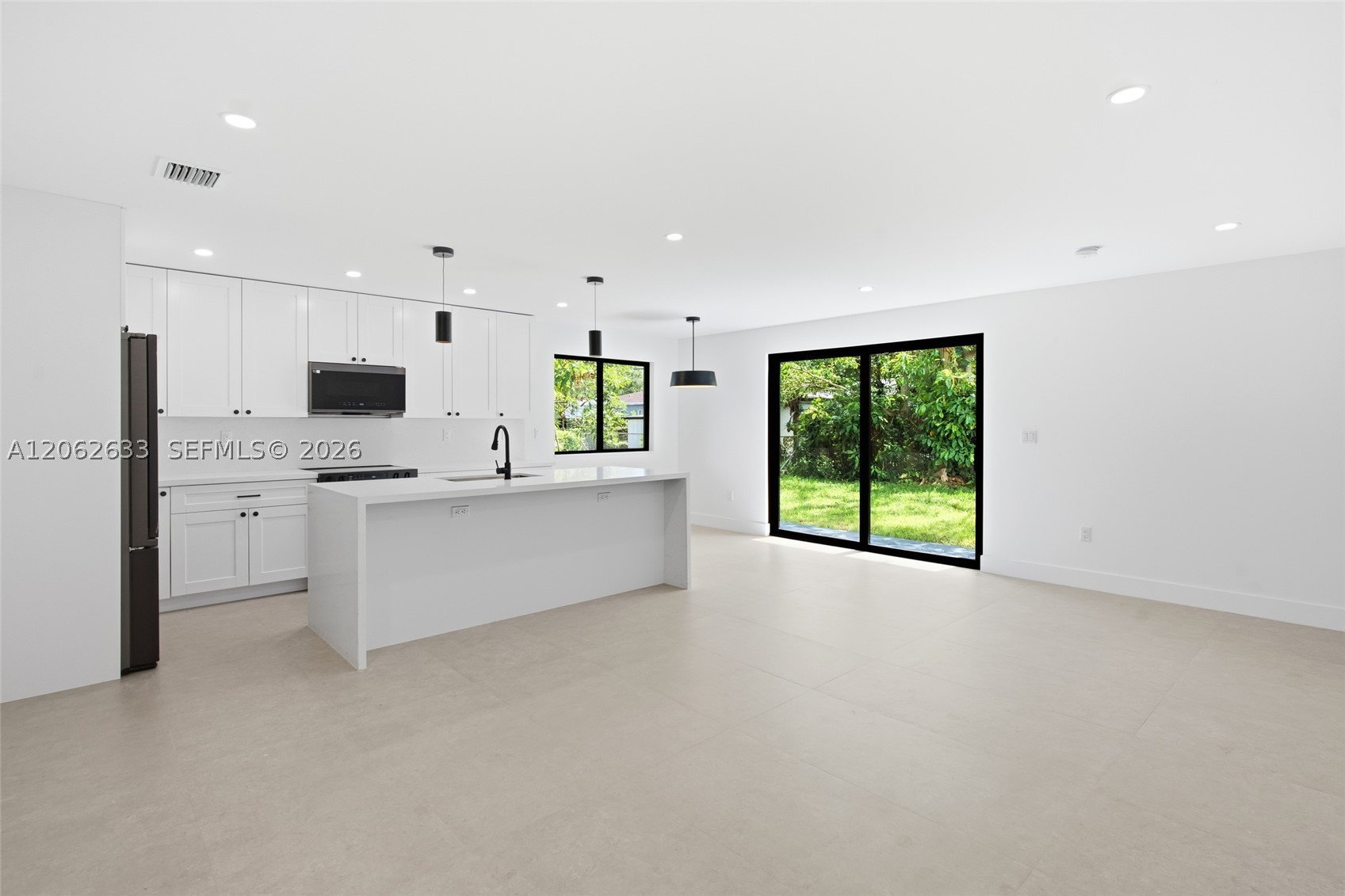 6421 SW 59th Ave South Miami, FL 33143