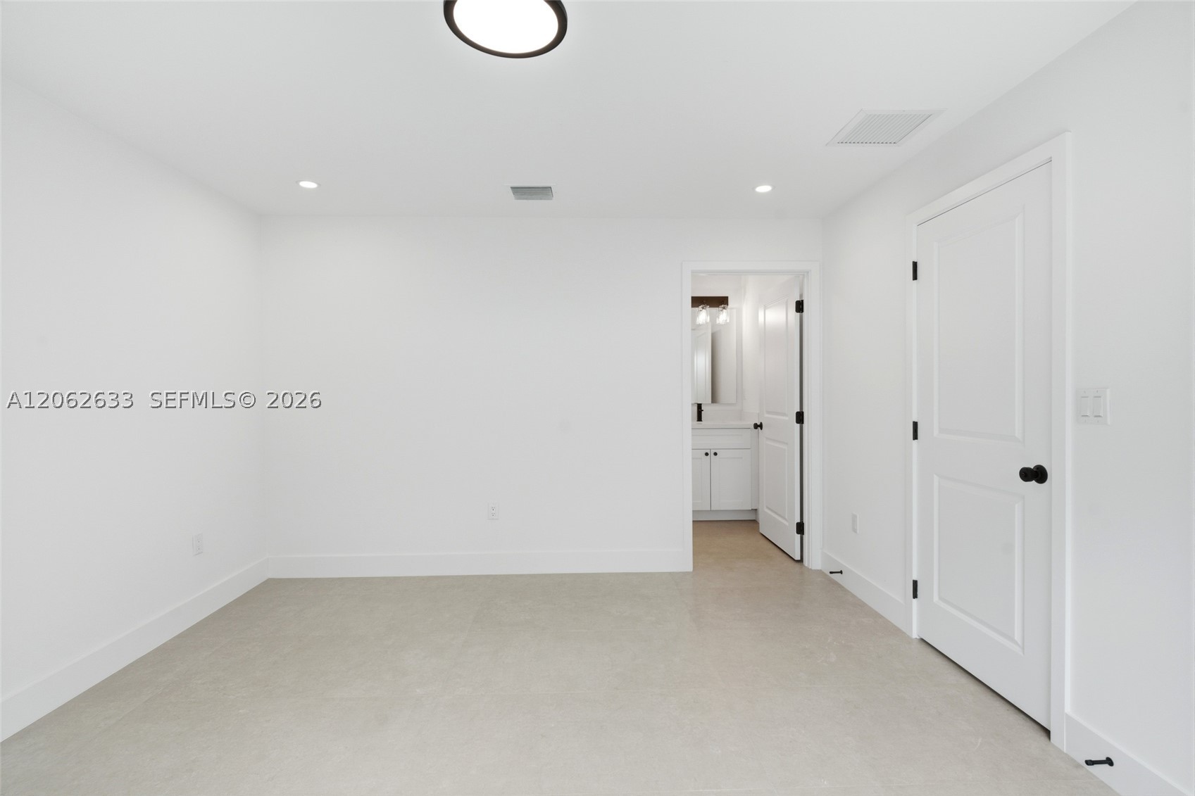 6421 SW 59th Ave South Miami, FL 33143