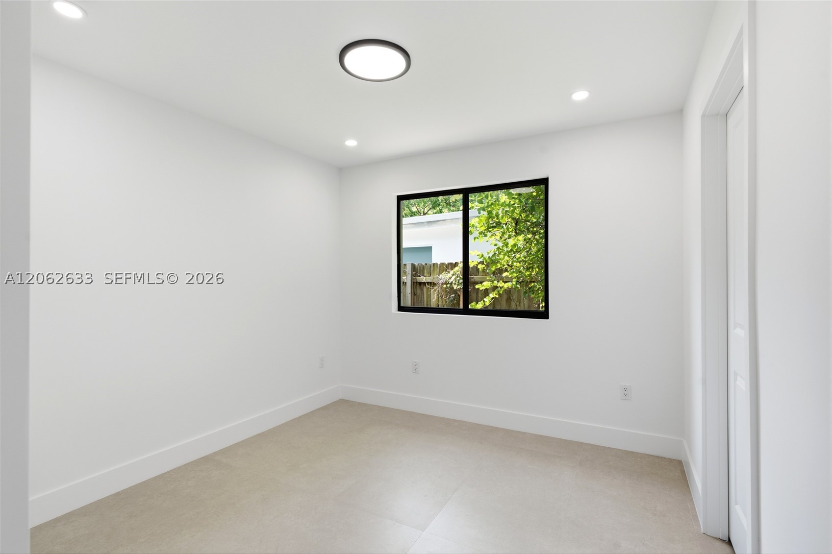6421 SW 59th Ave South Miami, FL 33143