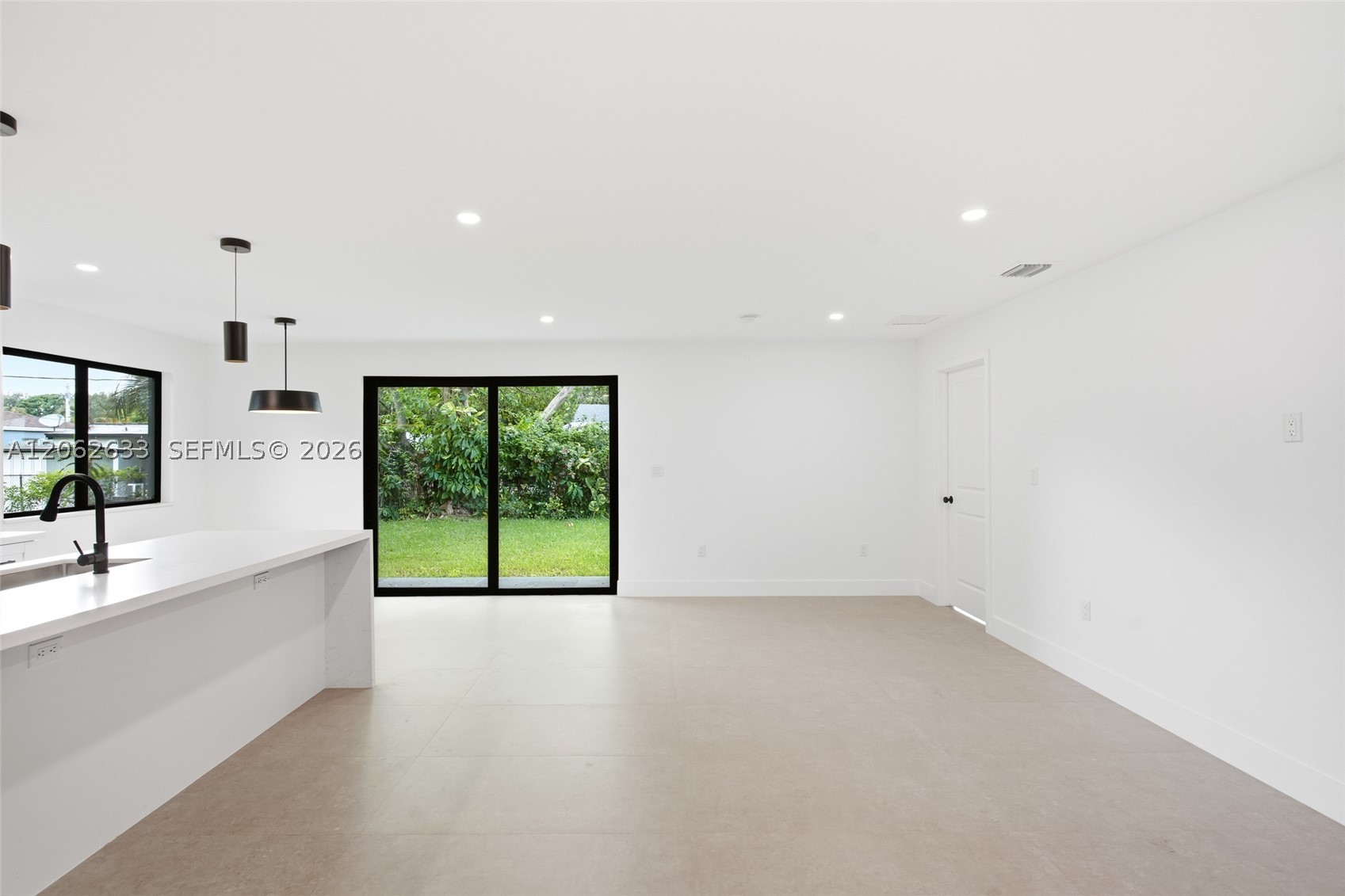 6421 SW 59th Ave South Miami, FL 33143