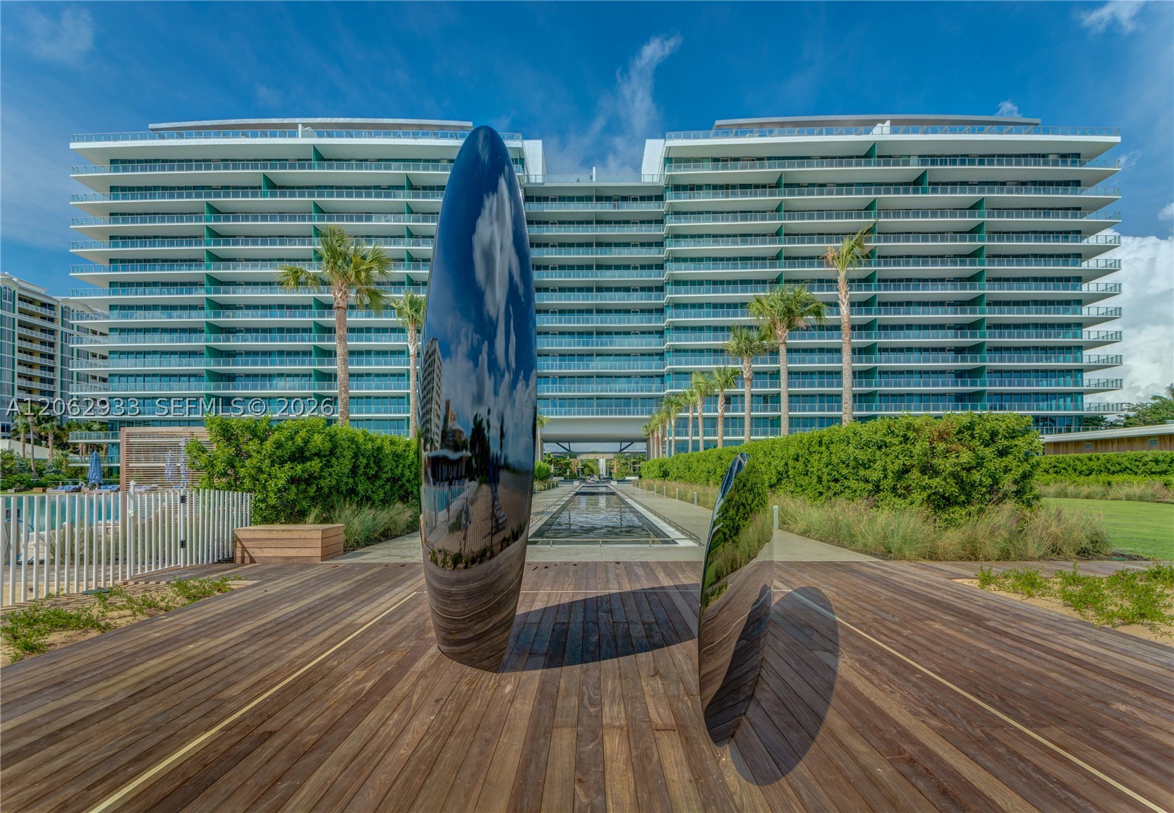 360 Ocean Dr #904S Key Biscayne, FL 33149