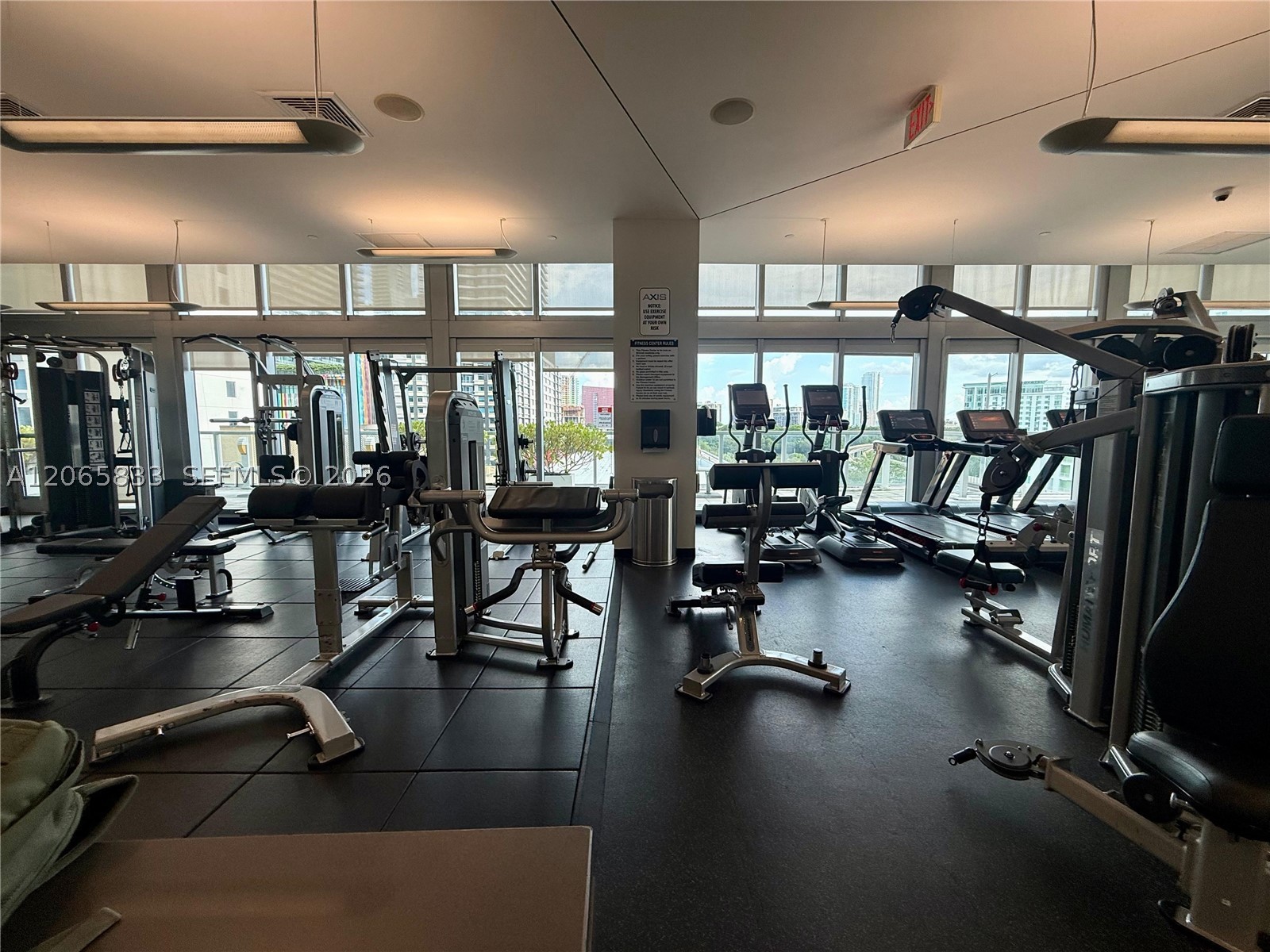 image Axis on Brickell South22