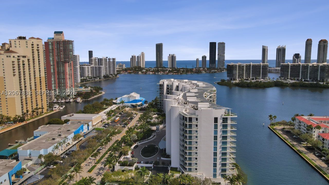 image Echo Aventura51