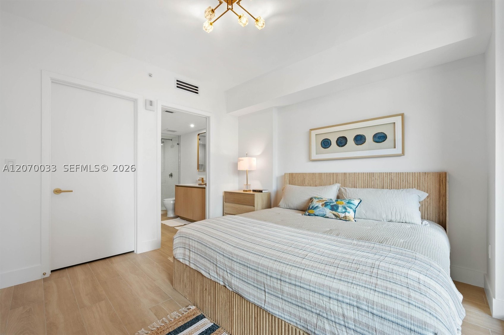 image The Standard Residences Midtown Miami10