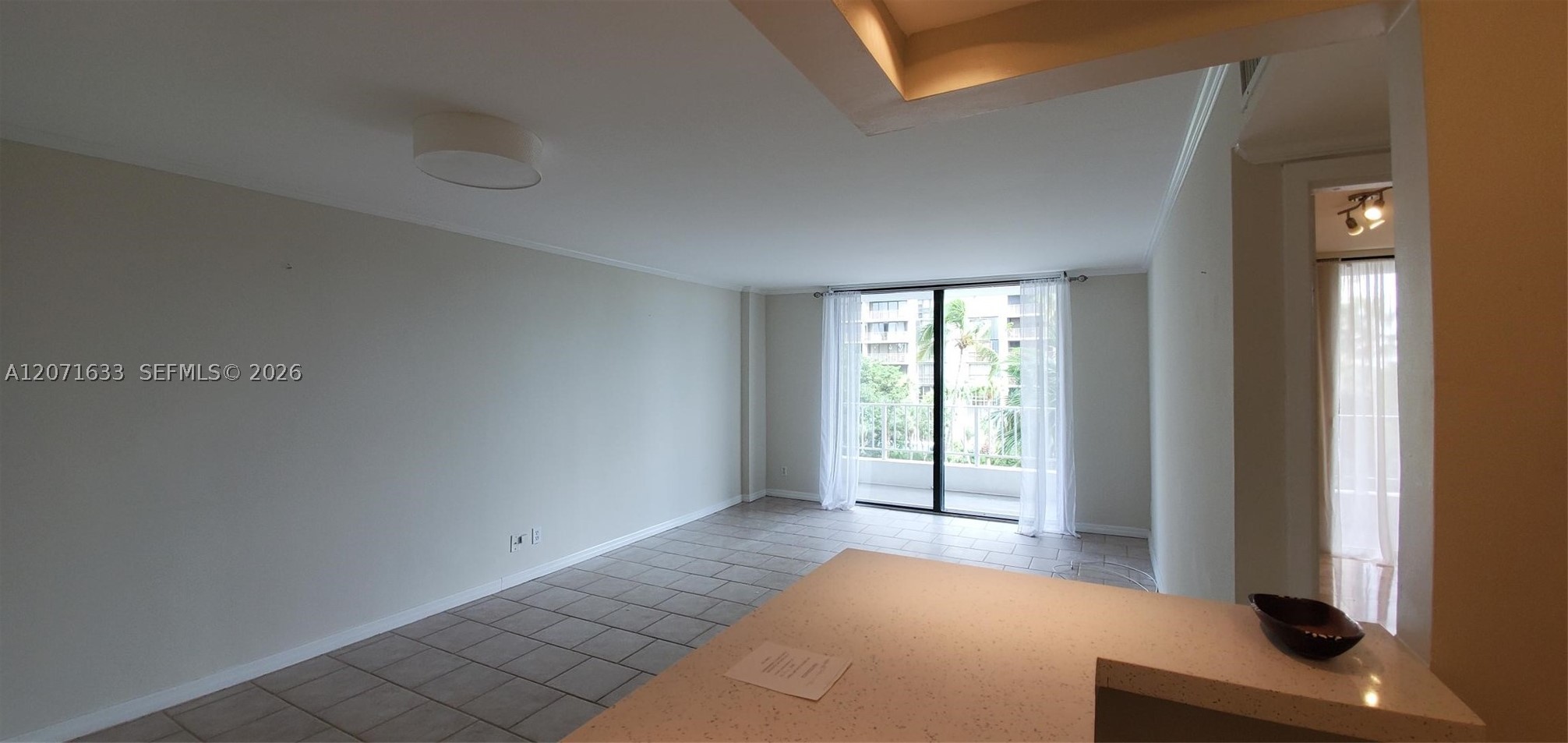 image Brickell Harbour2