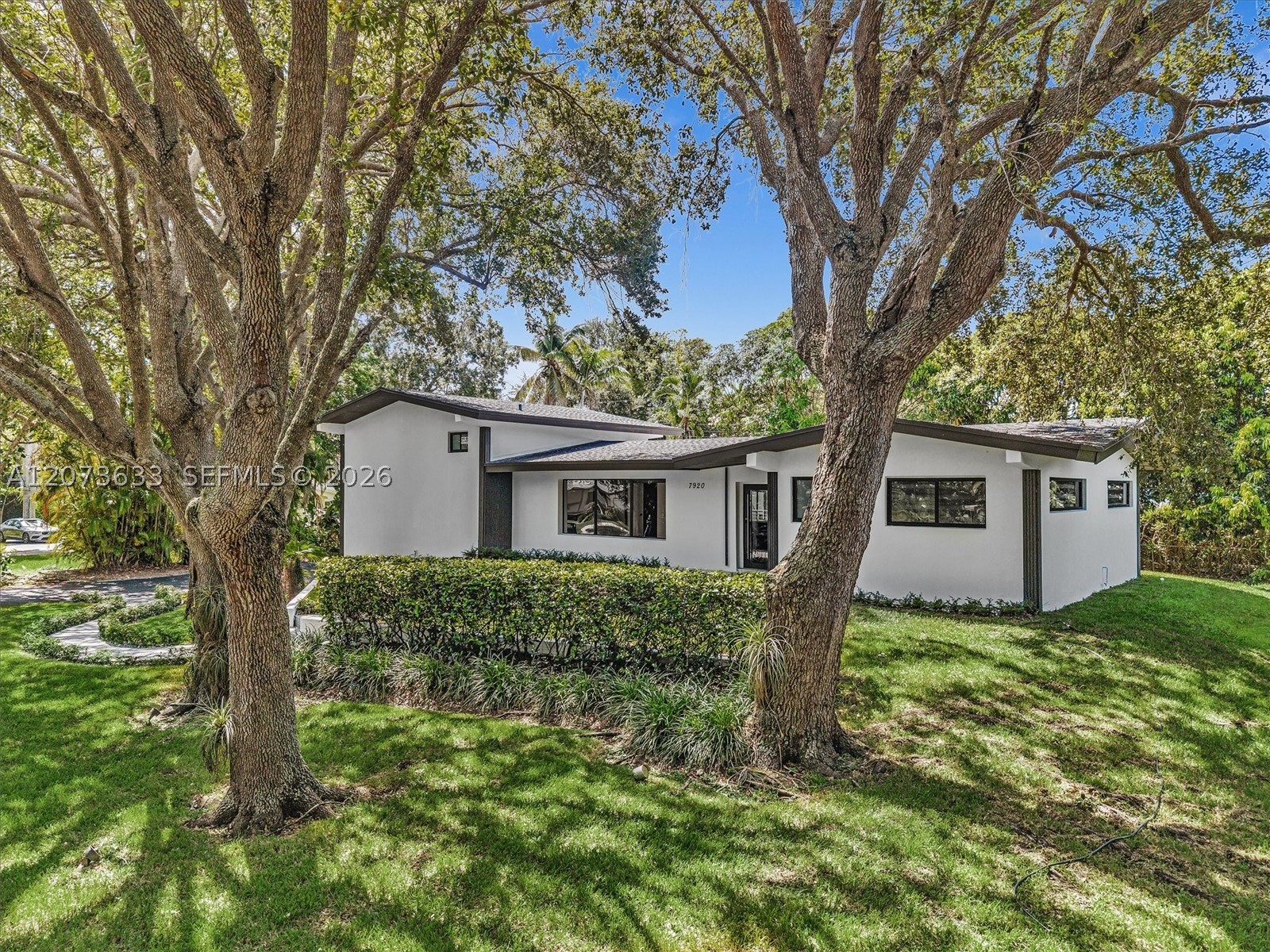 7920 SW 132nd St Pinecrest, FL 33156